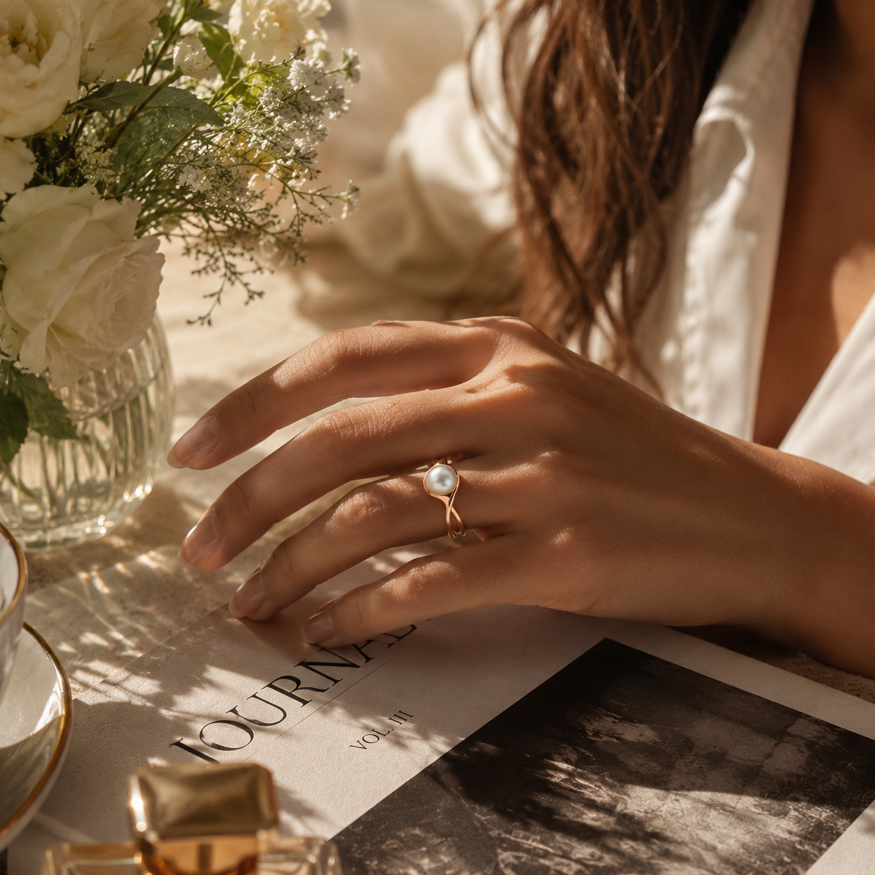 Twisted Pearl Ring in Gold