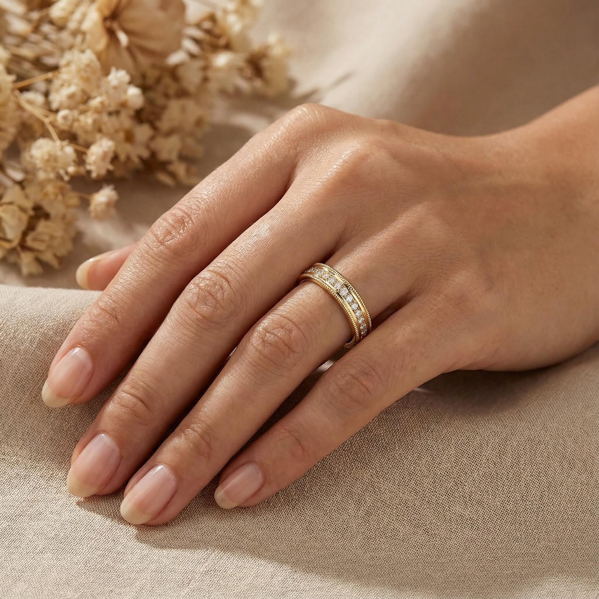 FLUXIS - Yellow Gold Moissanite Vintage Engagement Ring Classic Style Wedding Ring