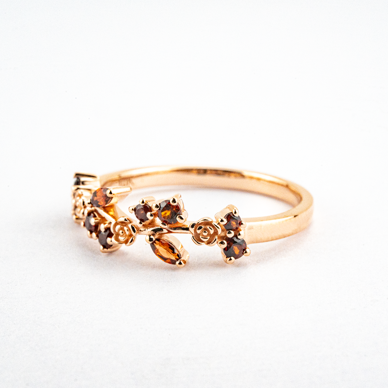 Botanical Elegance - Garnet Rose Gold Leaf Ring Floarl Ring Nature-Inspired Design Engagement Ring