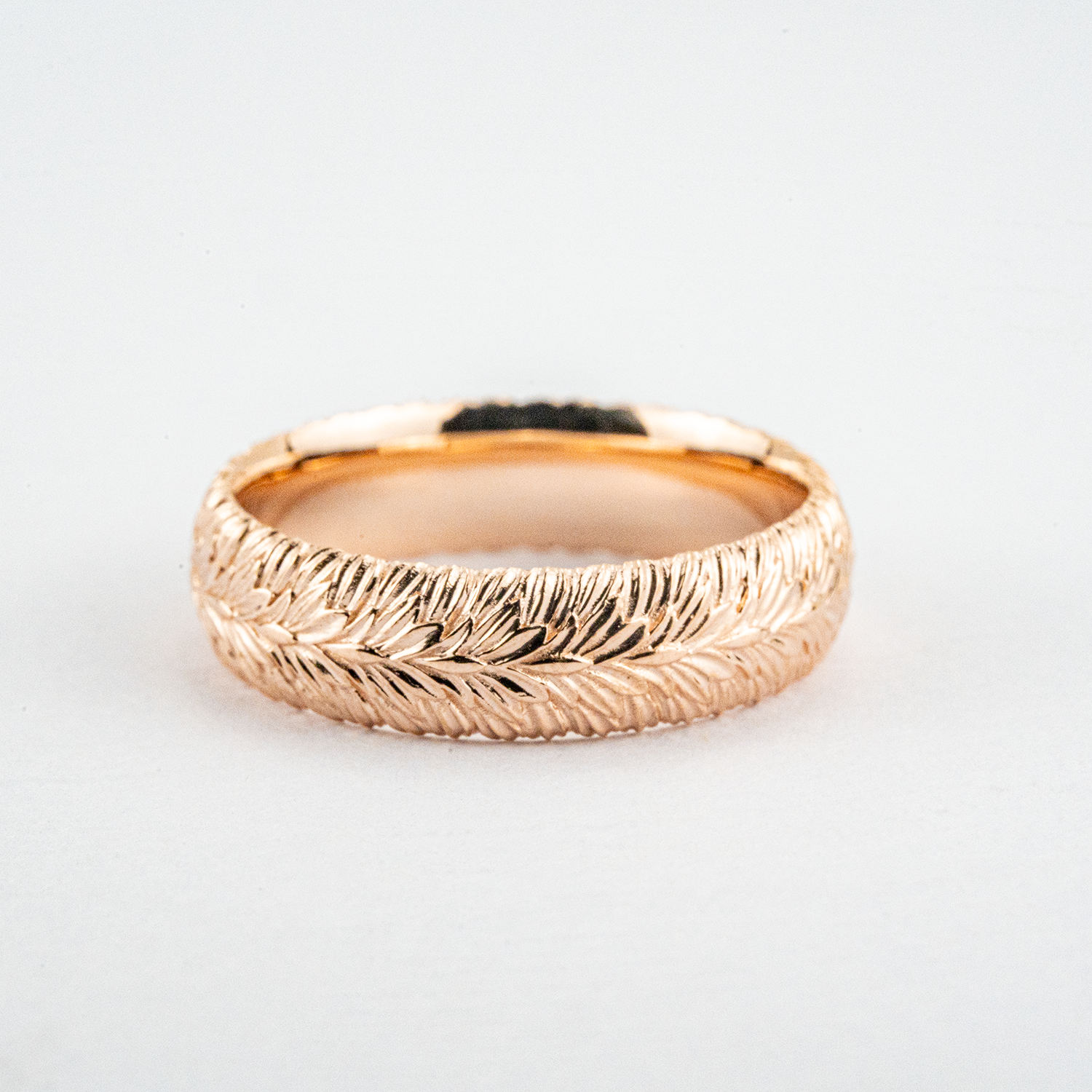 Botanical Elegance - Rose Gold Band with Unique Leaf Texture Ring Nature-Inspired Design