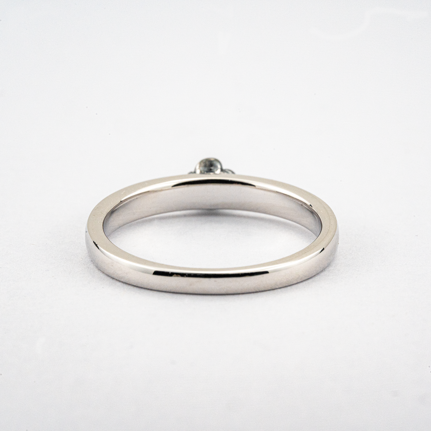 Botanical Elegance - Statement White Gold Black Rose Ring Floarl Ring