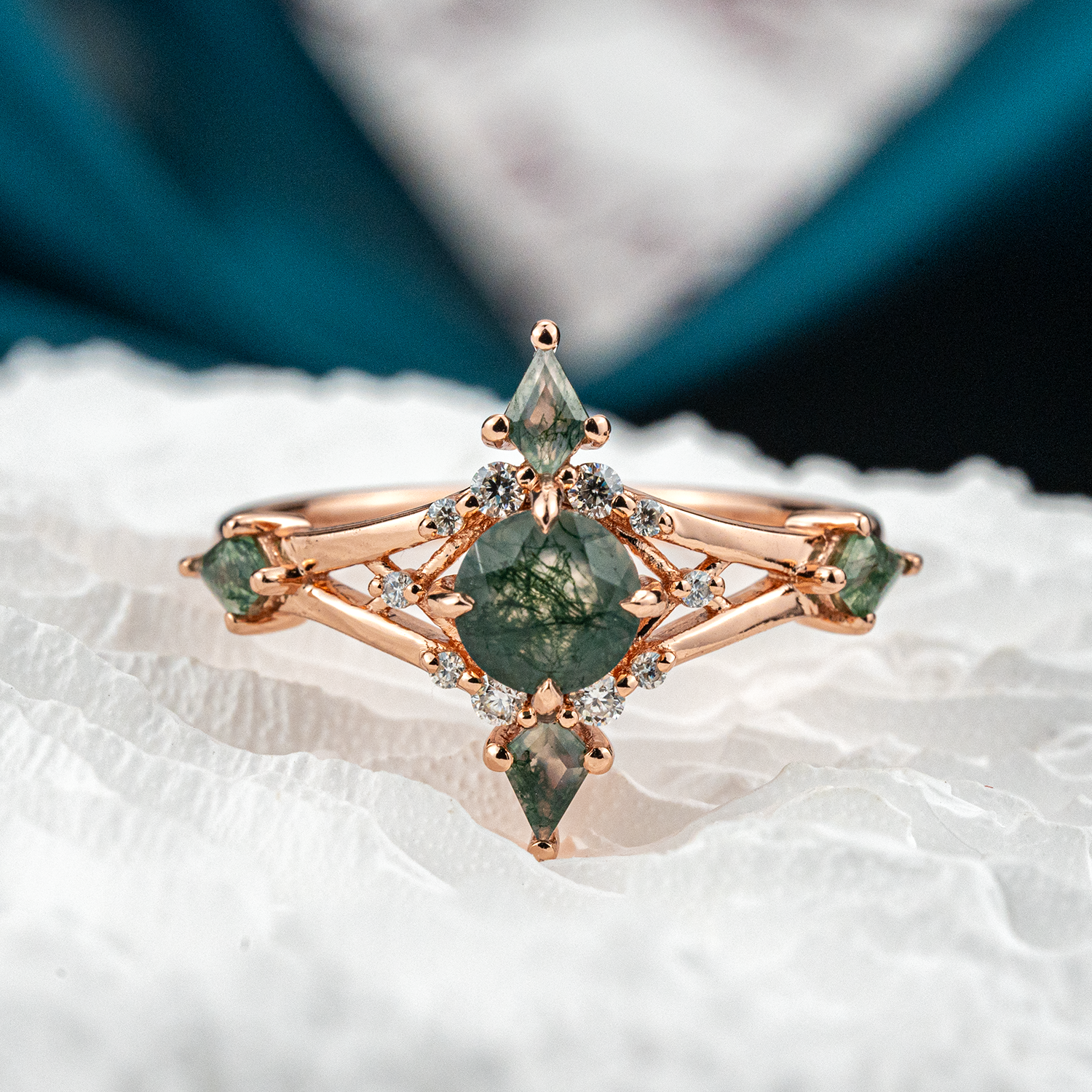 Stunning Unique Design Jewelry with Round Moss Agate Ring