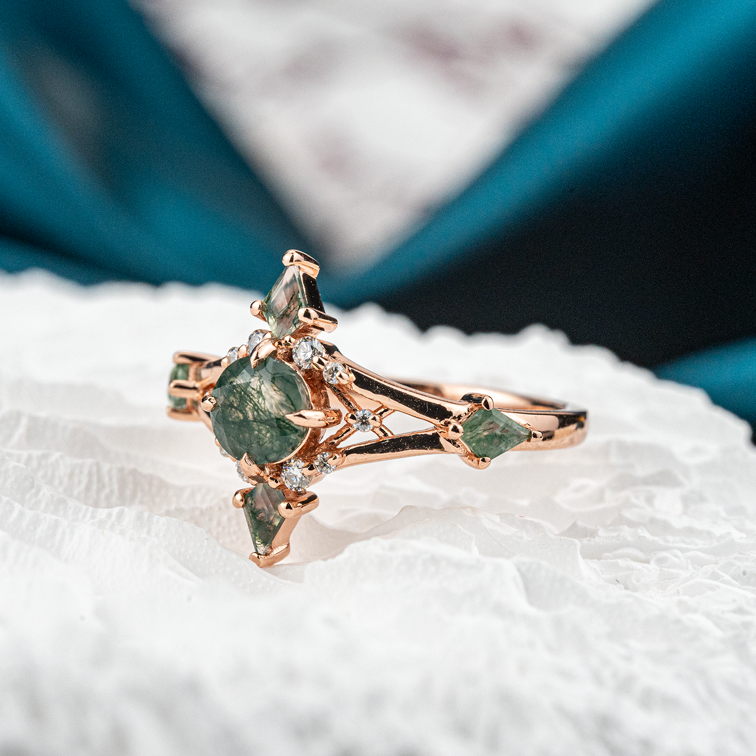 Stunning Unique Design Jewelry with Round Moss Agate Ring