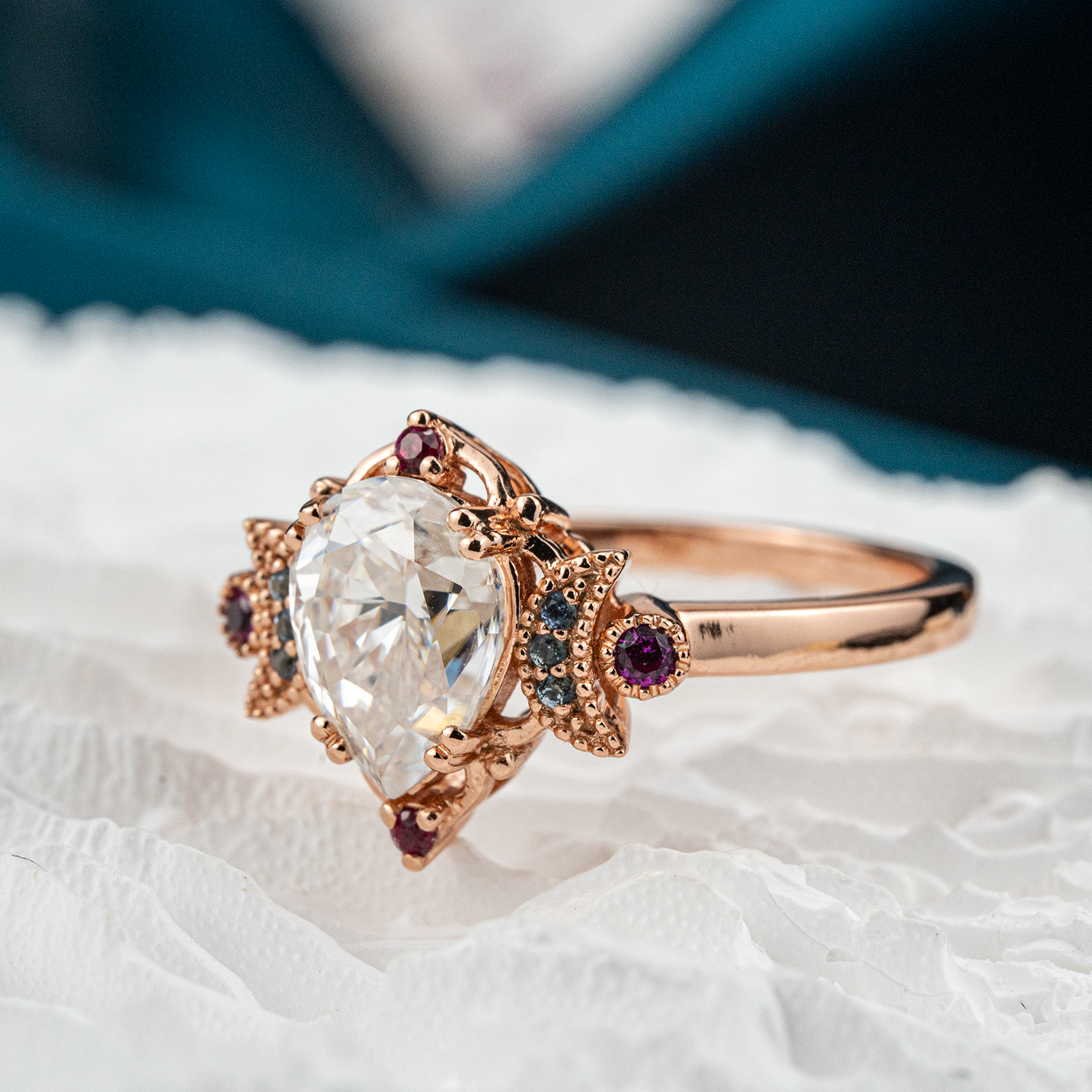 Pear Moissanite&Amethyst Engagement Ring.