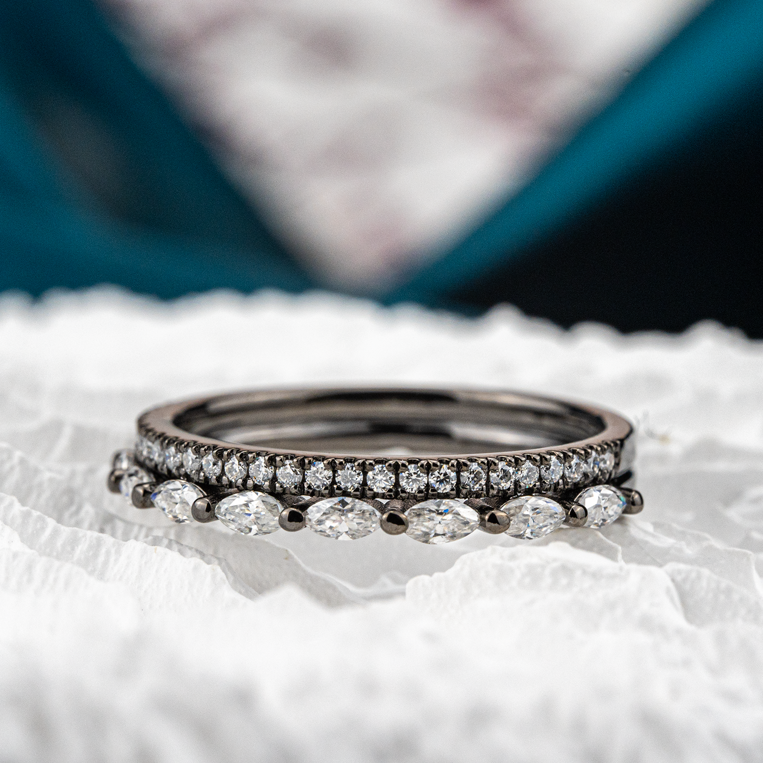 Moissanite black gold ring, perfect for unique style seekers, exquisite and timeless design