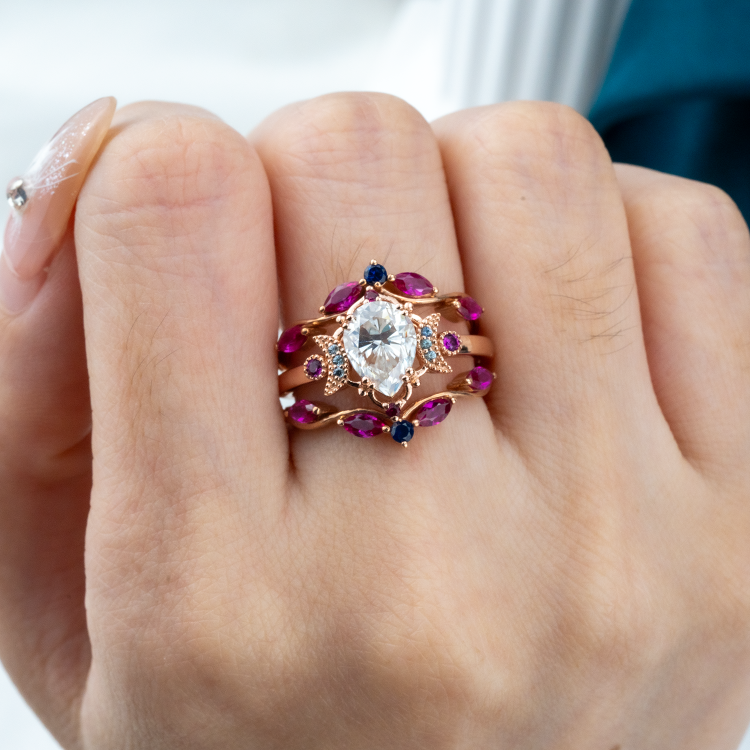 Luxurious Amethyst and Moissanite Wedding Ring Set