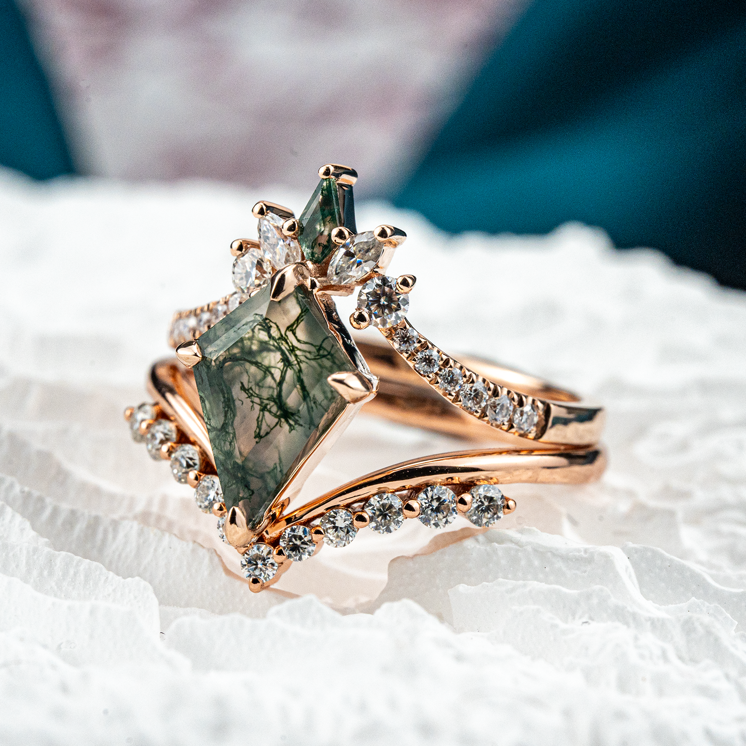 Kite Moss Agate Rose Gold Ring - Nature Inspired Gemstone Jewelry