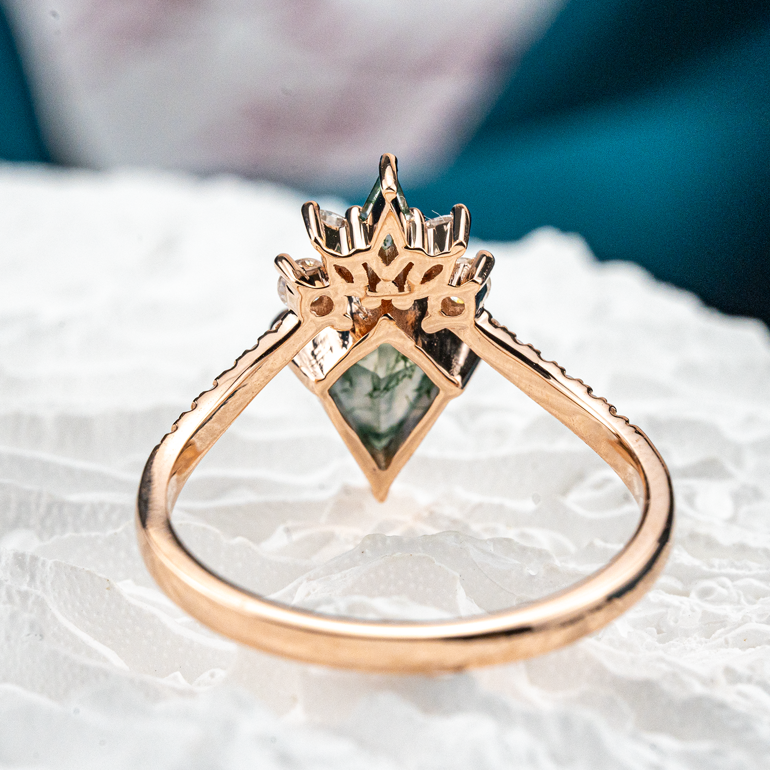 Kite Moss Agate Rose Gold Ring - Nature Inspired Gemstone Jewelry
