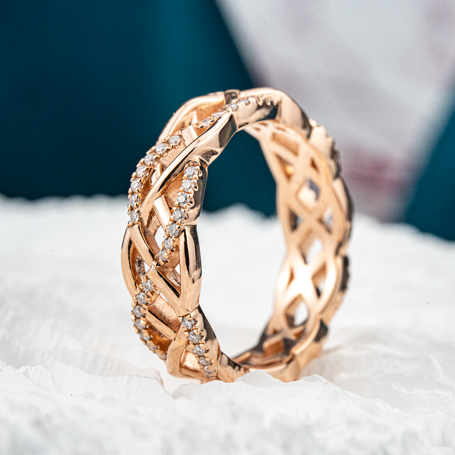 Minimalism Ring - the perfect Unique Ring gift idea