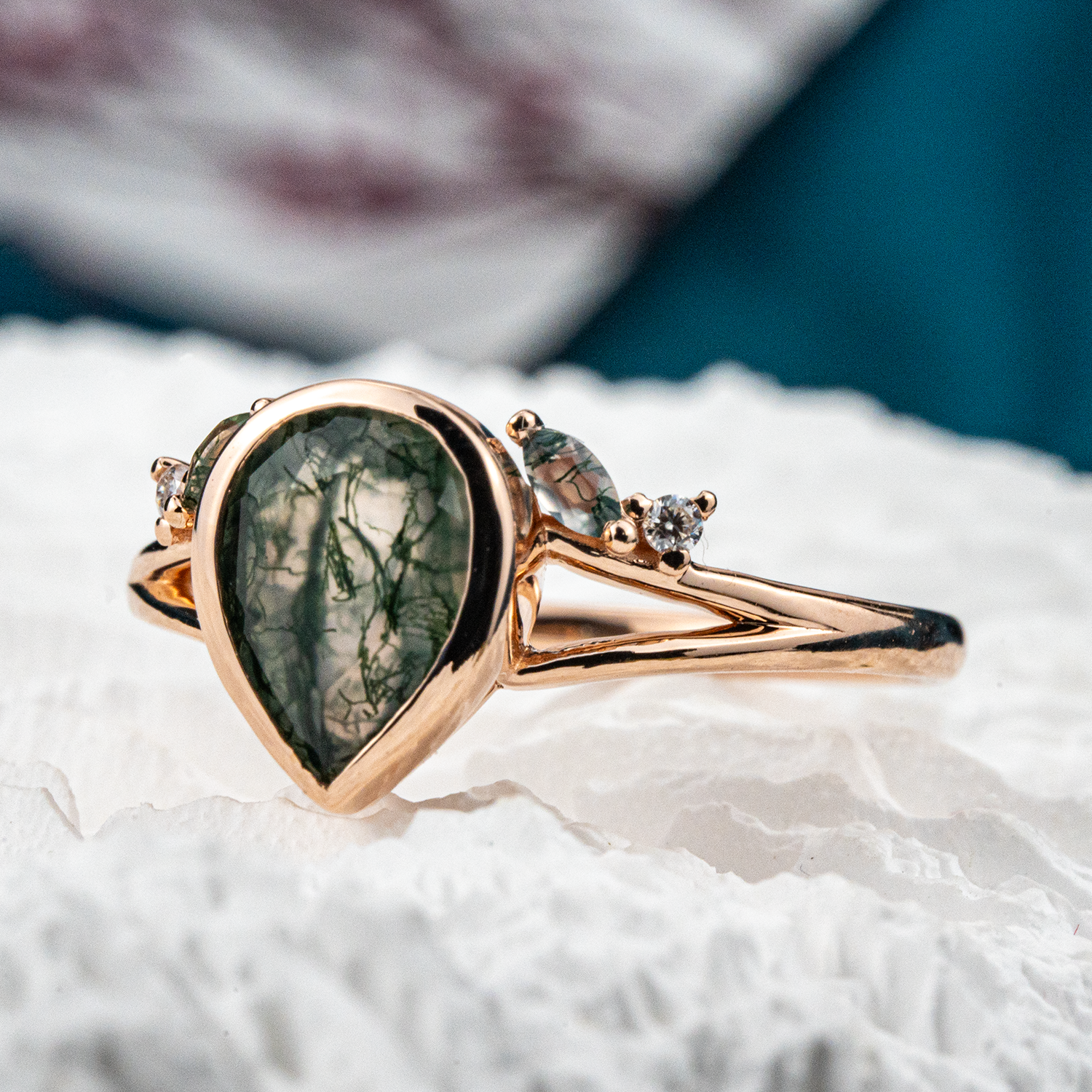 Pear Moss Agate Ring - Handcrafted Leaf Design Jewelry for Unique Style