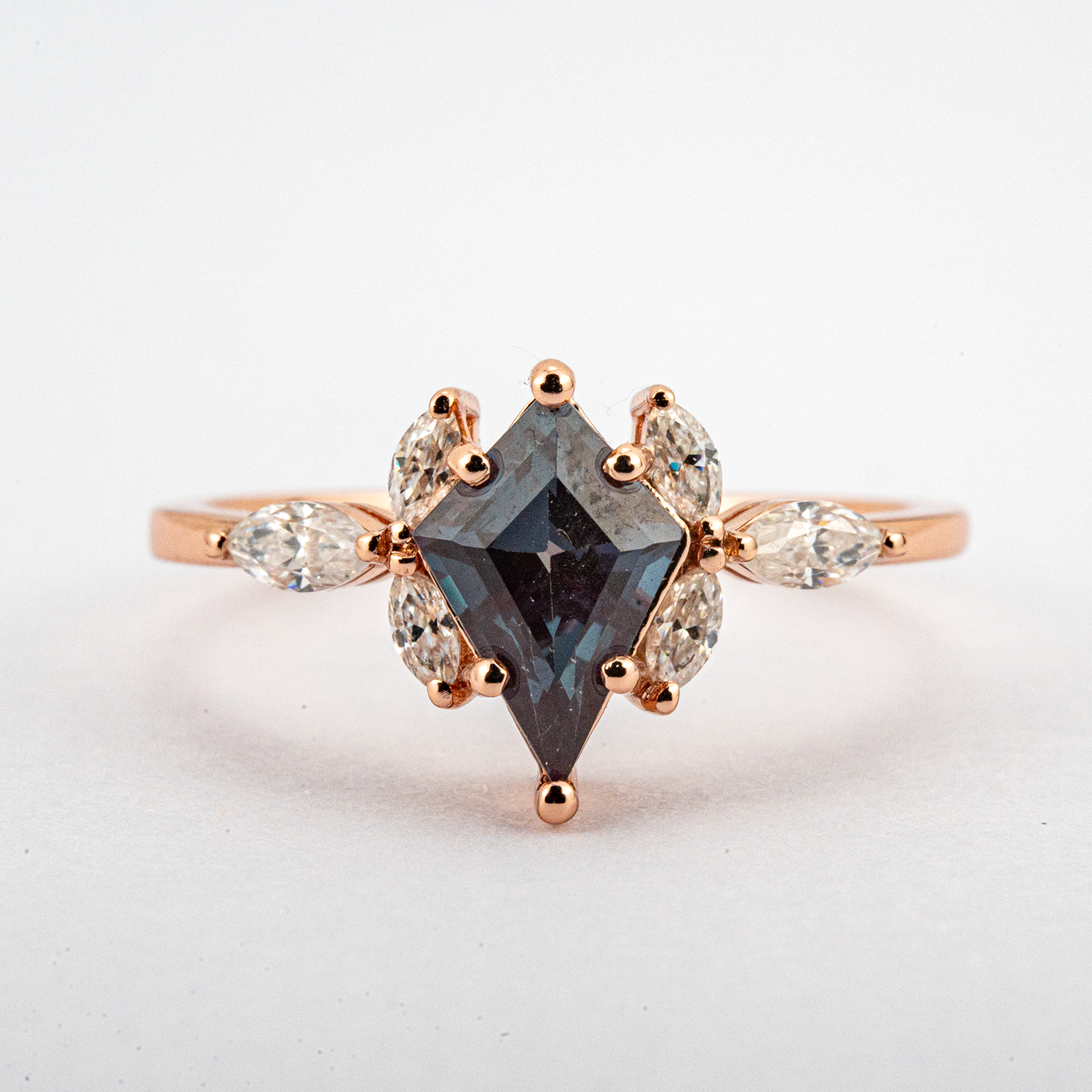 Kite Shape Lab Alexandrite Gold Ring.