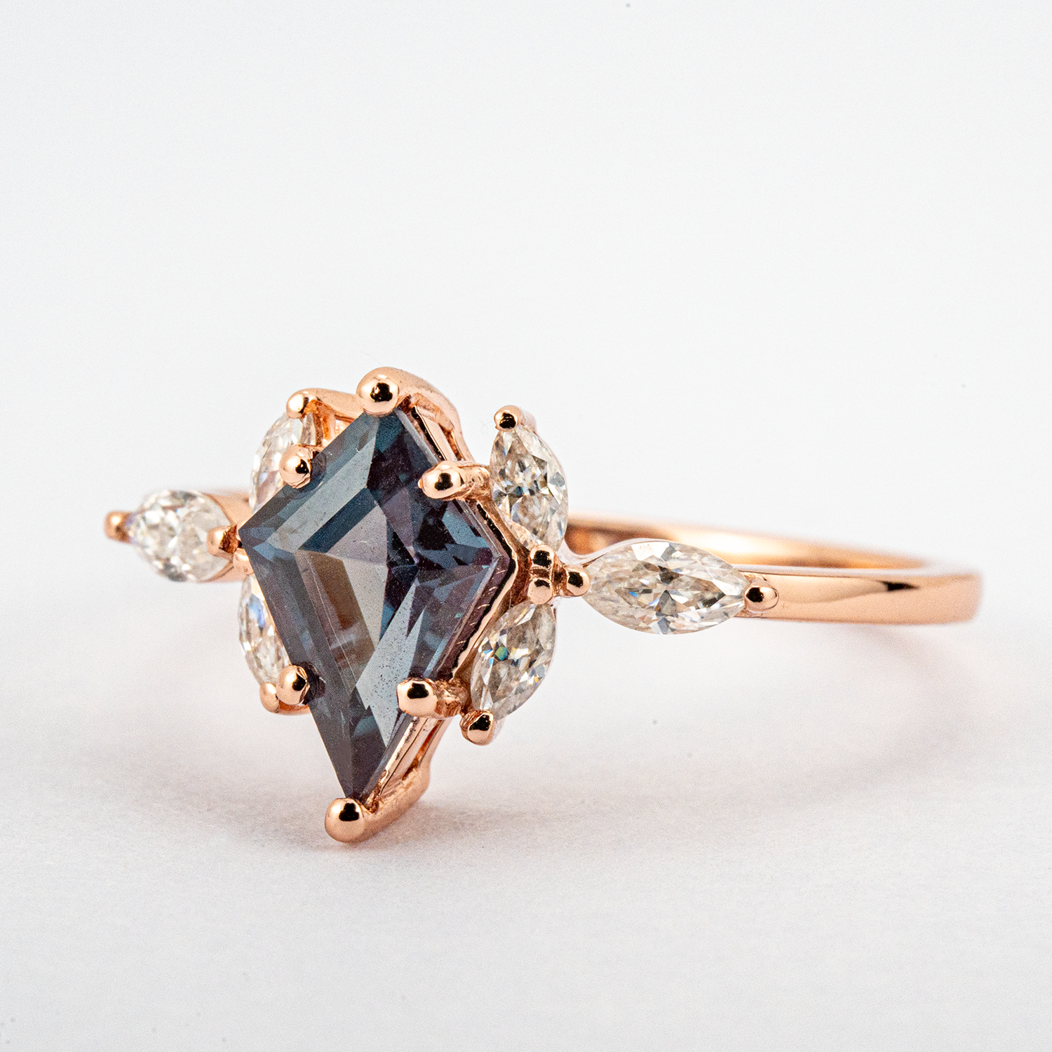 Kite Shape Lab Alexandrite Gold Ring.