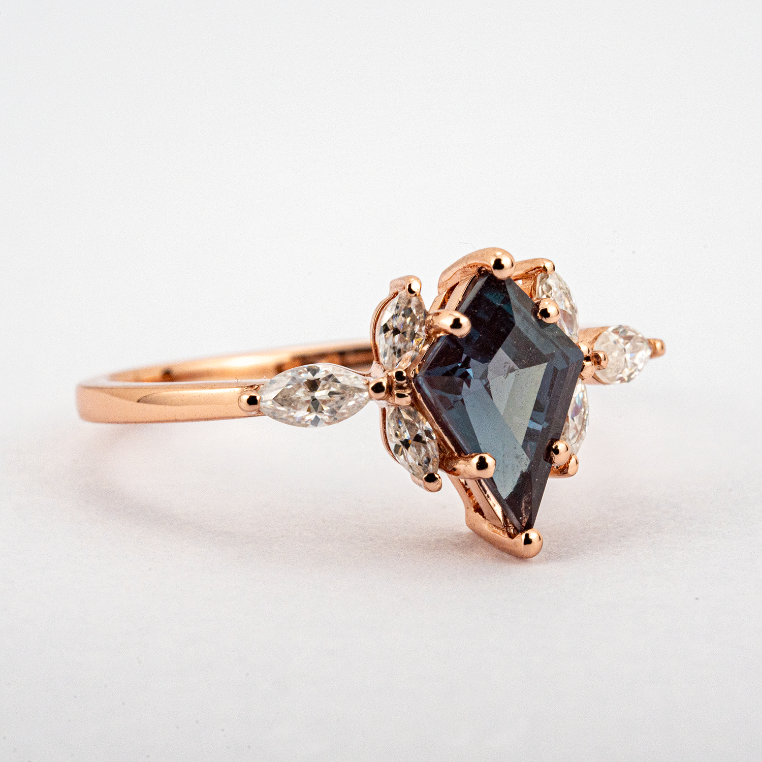 Kite Shape Lab Alexandrite Gold Ring.