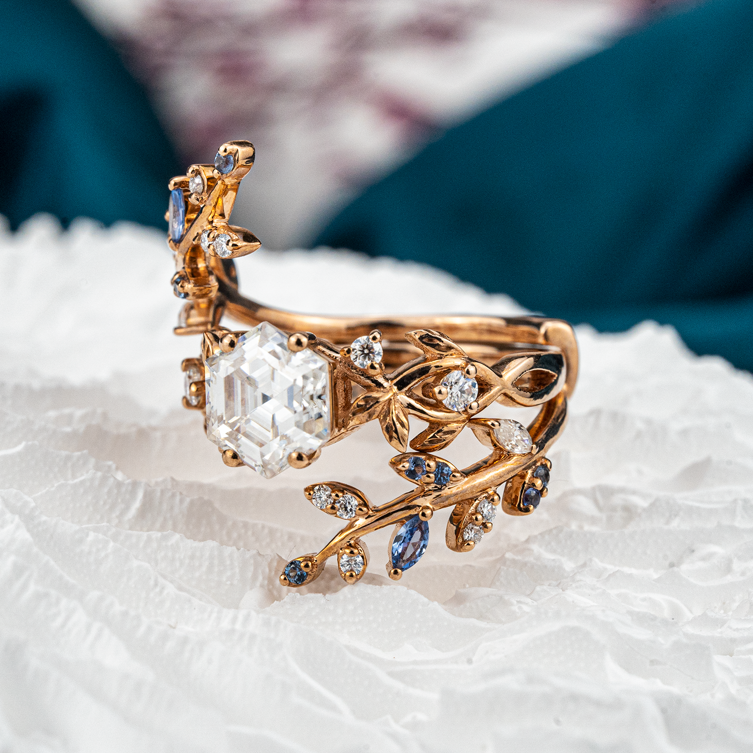 Beautiful Hexagon Moissanite Ring Set for Nature Inspired Style, Leaf Ring Included