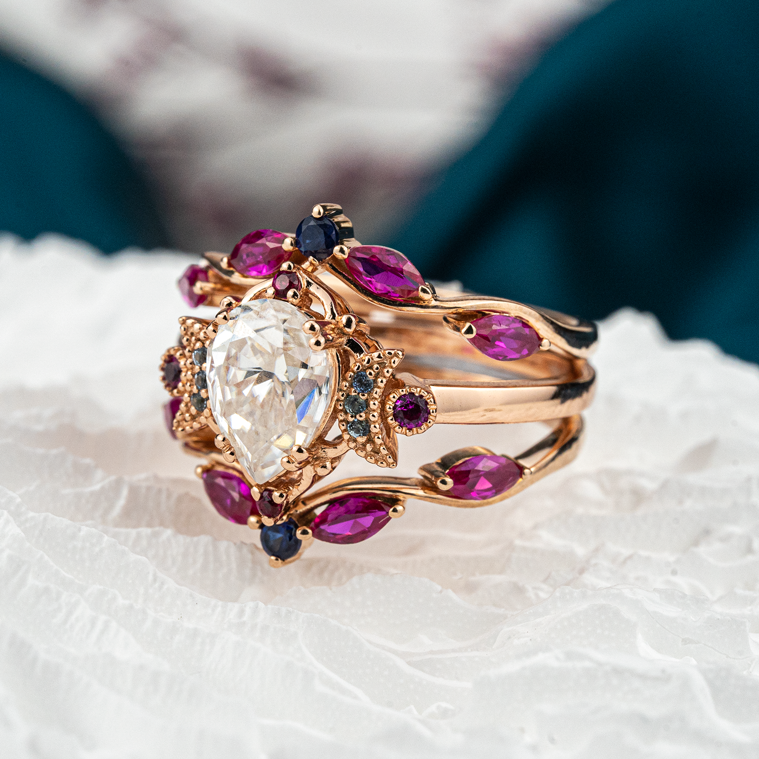 Luxurious Amethyst and Moissanite Wedding Ring Set