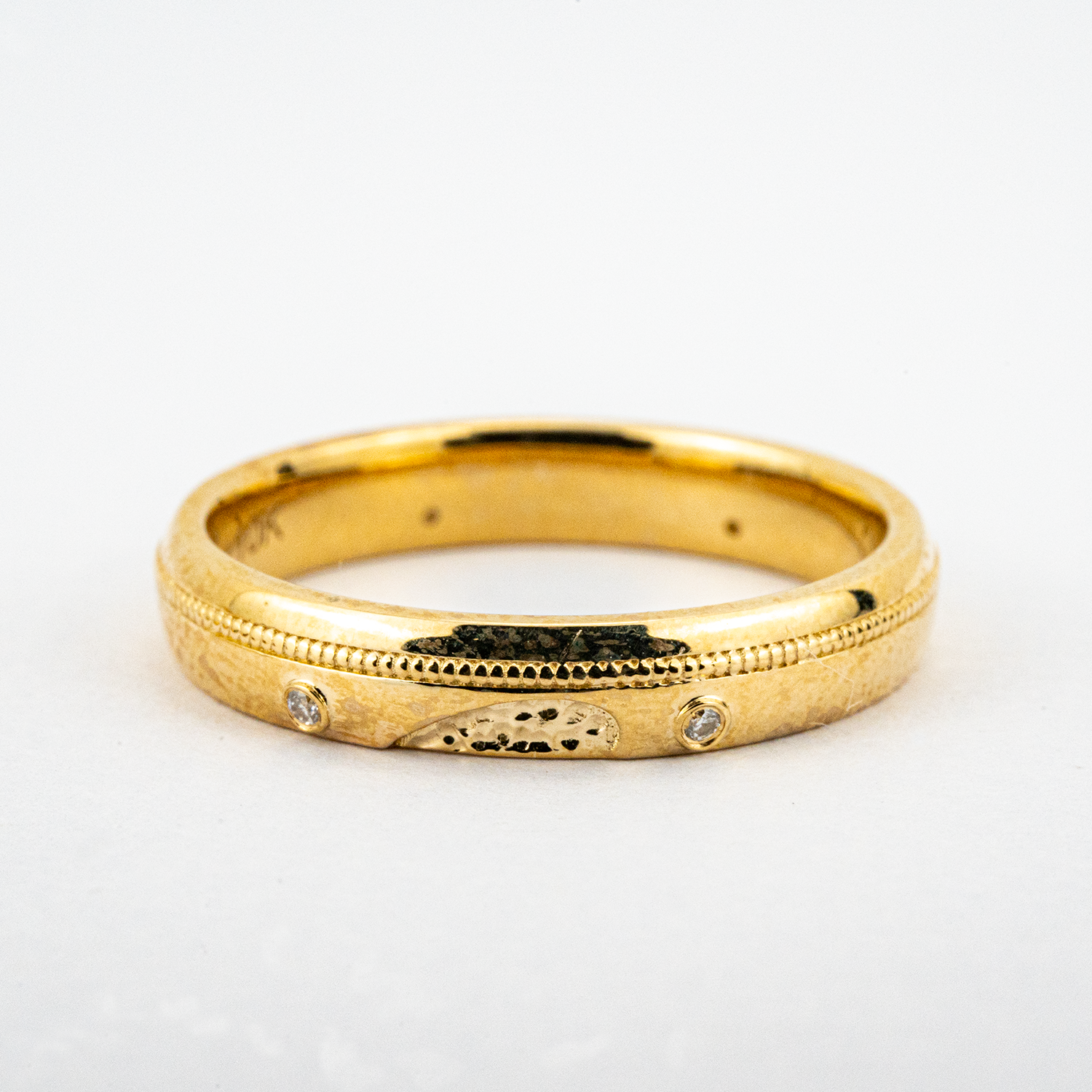 Elegant 18k Yellow Gold Couple Ring - Simple Style Jewelry for Him and Her