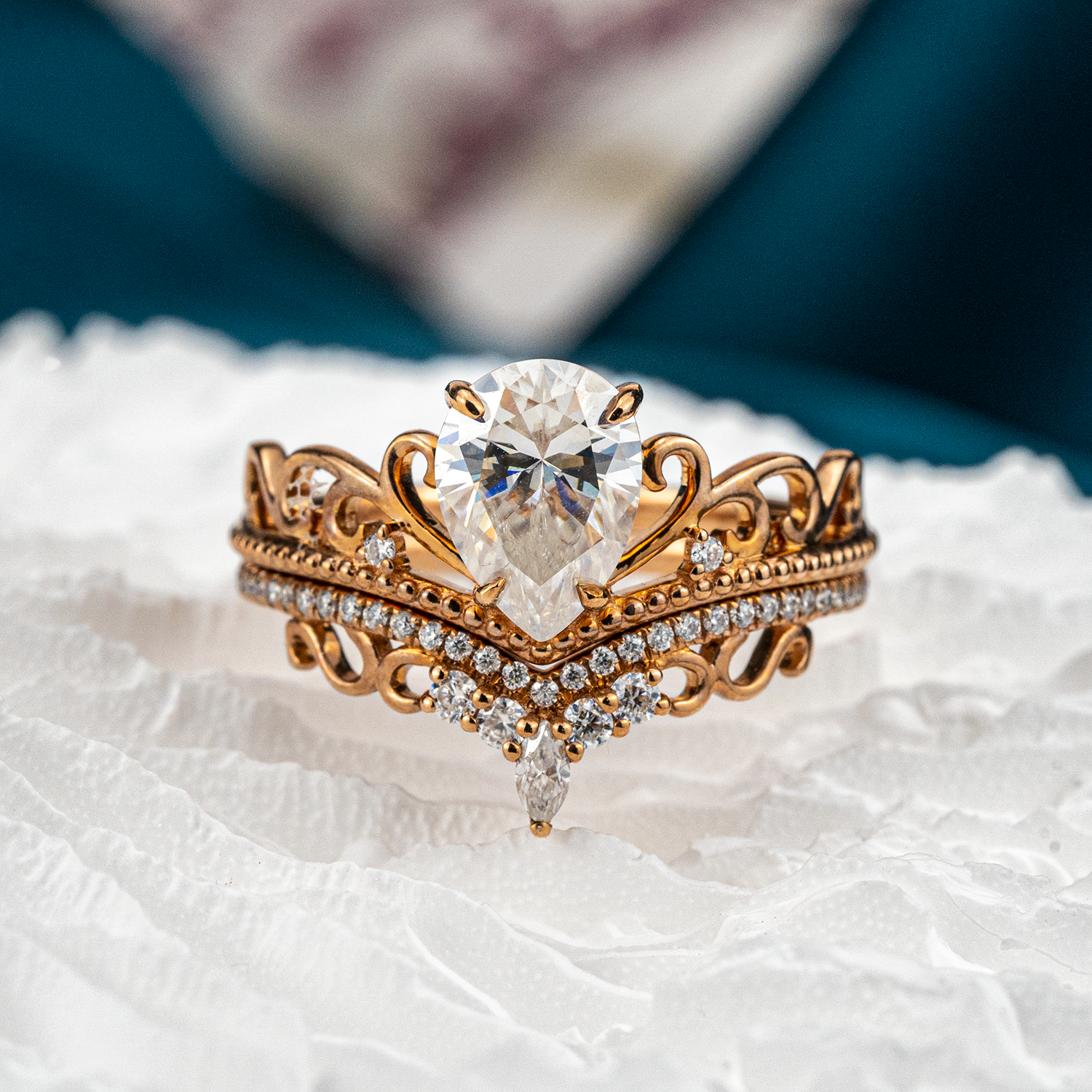 Exquisite pear cut moissanite engagement ring set for enhanced sparkle