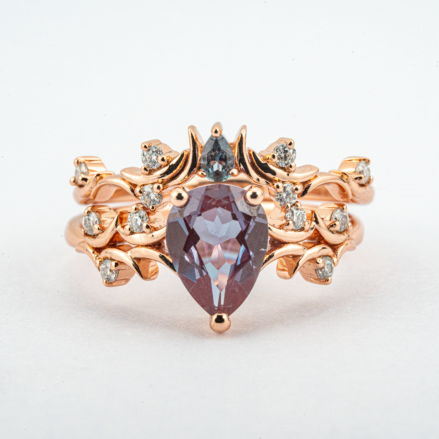 Nature Inspired Luxury Bracelet with Stunning Rose Gold and Pear Alexandrite Accents