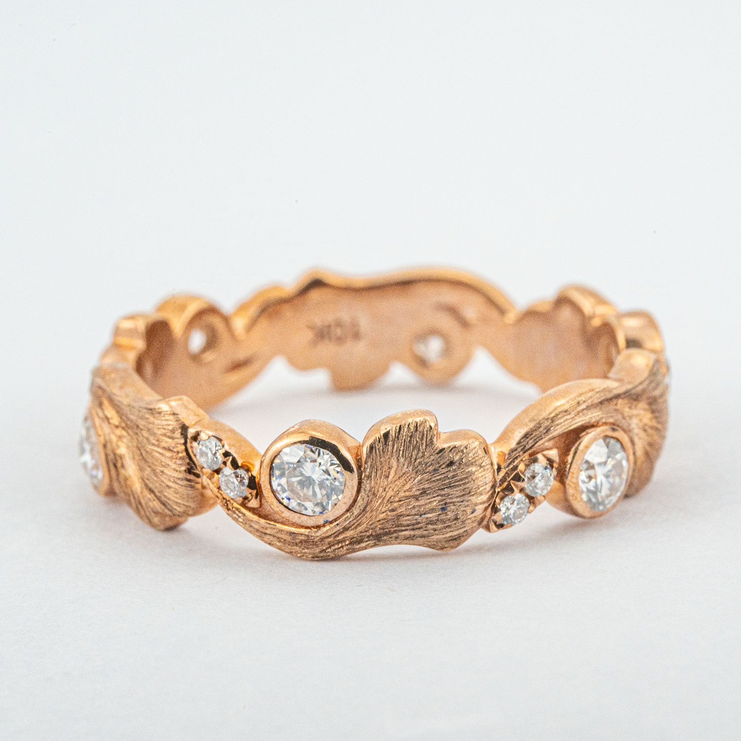 Vintage Handmade Textured Gold Ring With Moissanite.