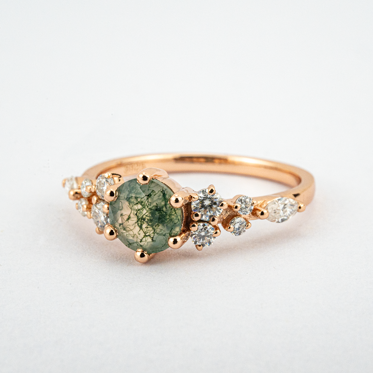 Retro Style Round Moss Agate Rose Gold Ring - Perfect choice for an elegant vintage-inspired engagement piece