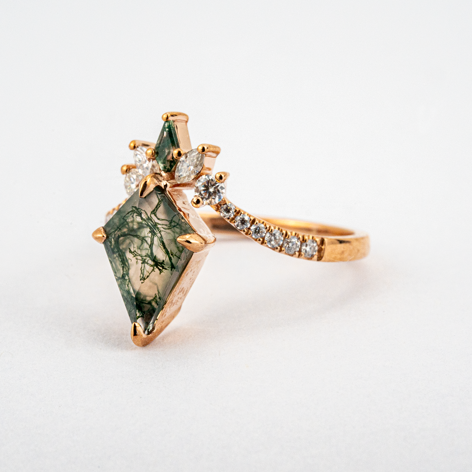 Kite Moss Agate Rose Gold Ring - Nature Inspired Gemstone Jewelry