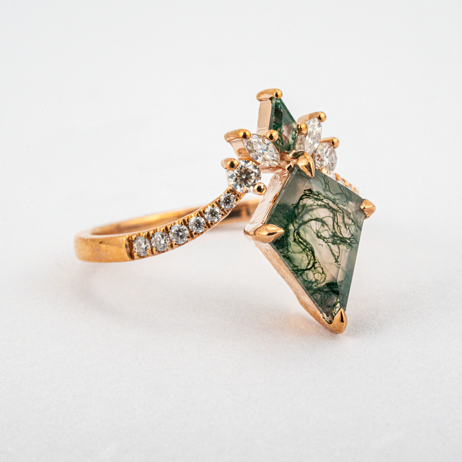 Kite Moss Agate Rose Gold Ring - Nature Inspired Gemstone Jewelry