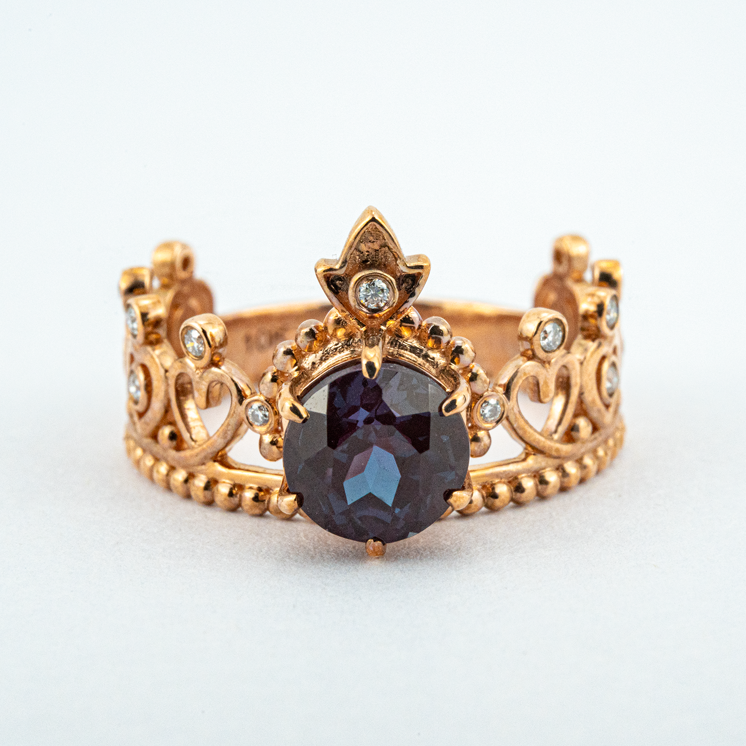 Exquisite Alexandrite gemstone set in a Crown Ring - perfect for special occasions