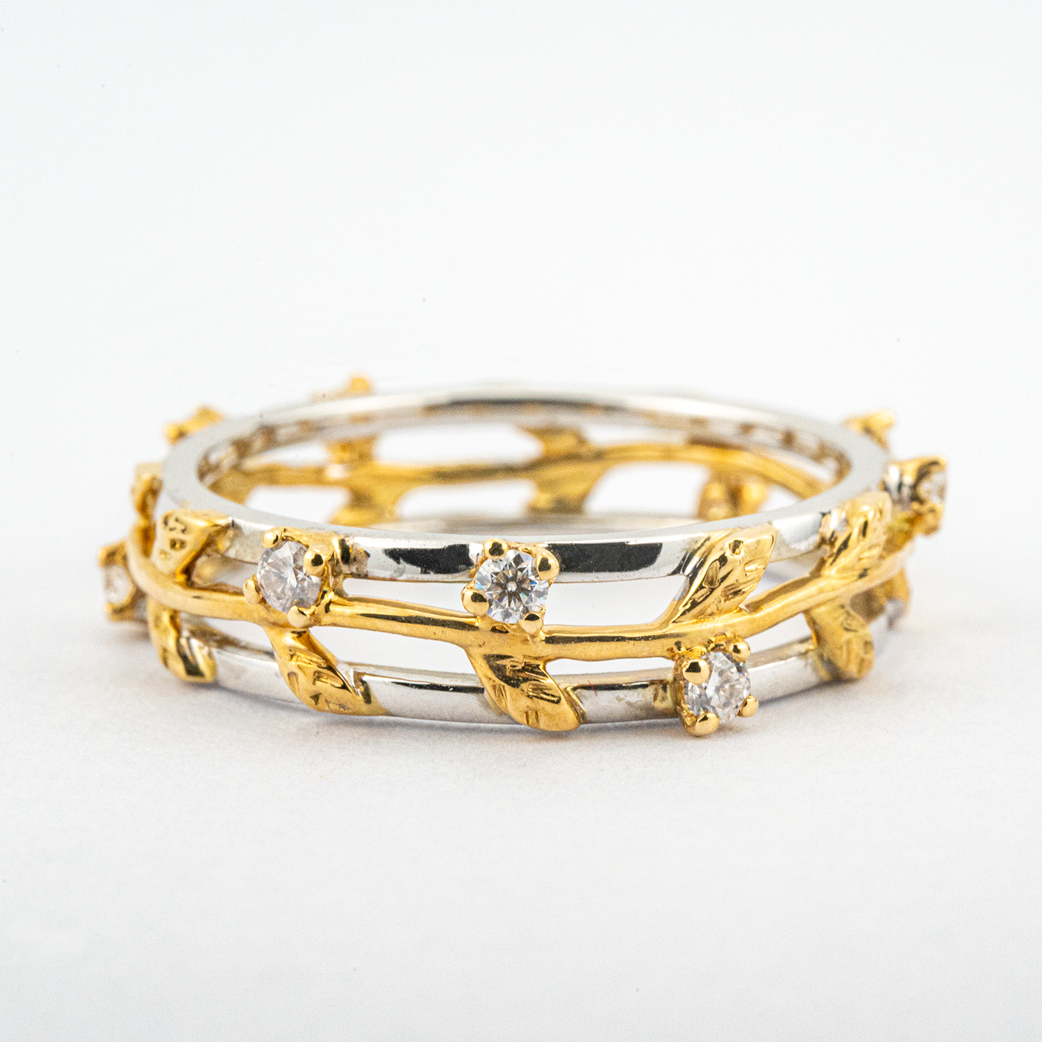 Colorful moissanite wedding ring with intricate details, perfect for adding a pop of color to your bridal ensemble.