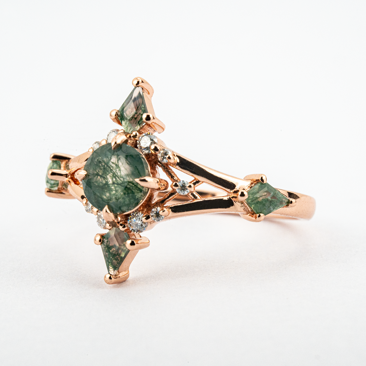 Stunning Unique Design Jewelry with Round Moss Agate Ring