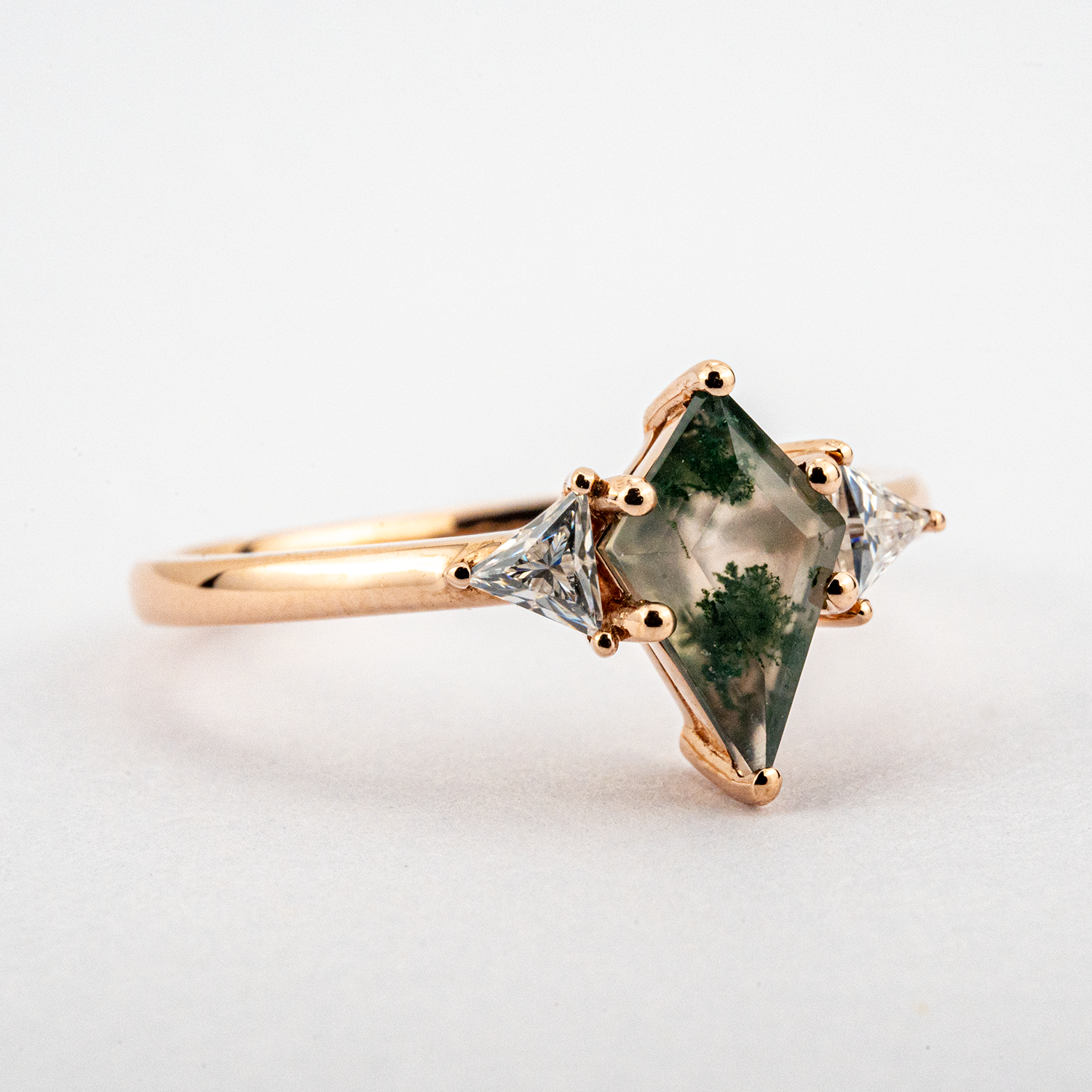 Kite Cut Moss Agate Engagement Ring Set Nature Inspired Design.