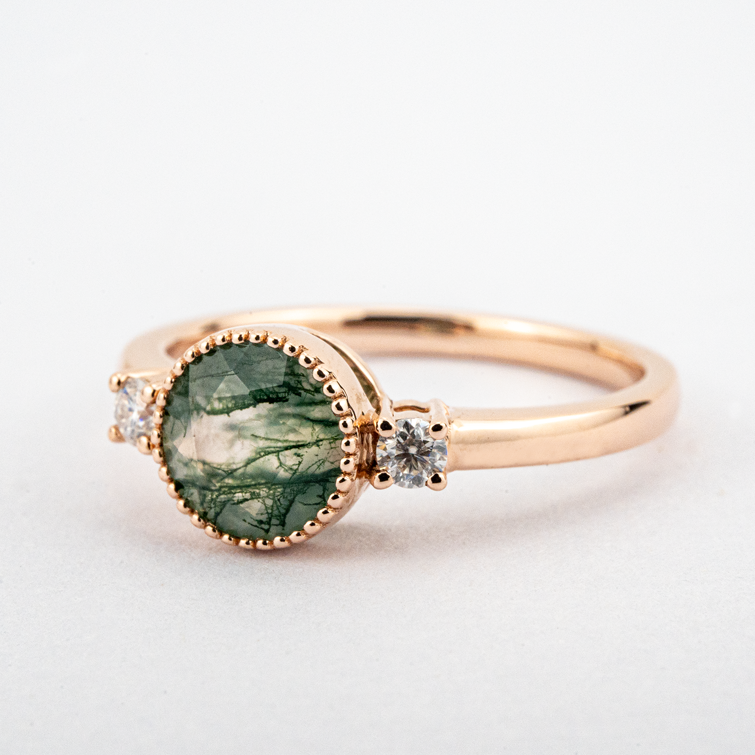 Stunning Round Moss Agate Ring, a timeless choice for your Engagement