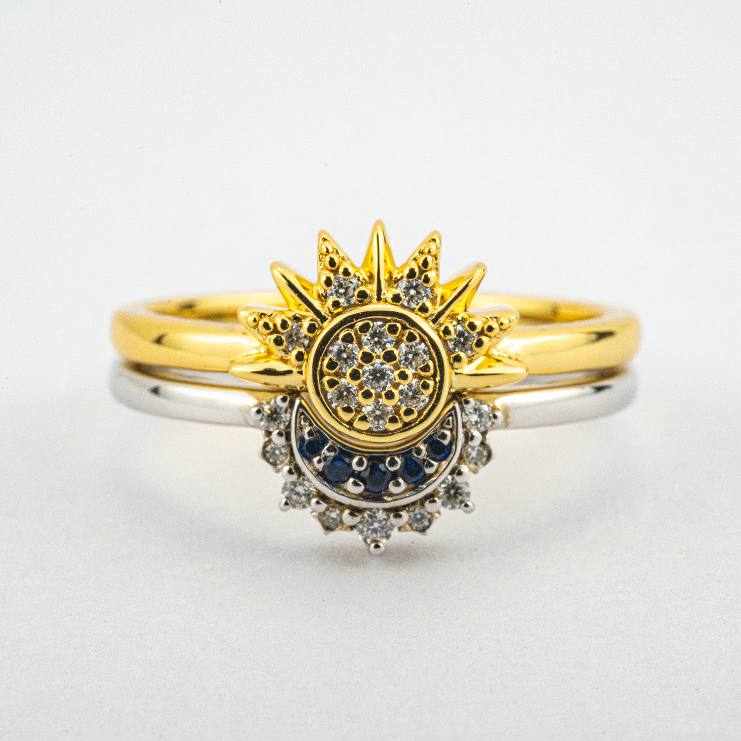Luxurious Yellow & White Gold ring combination that exudes timeless beauty and style.