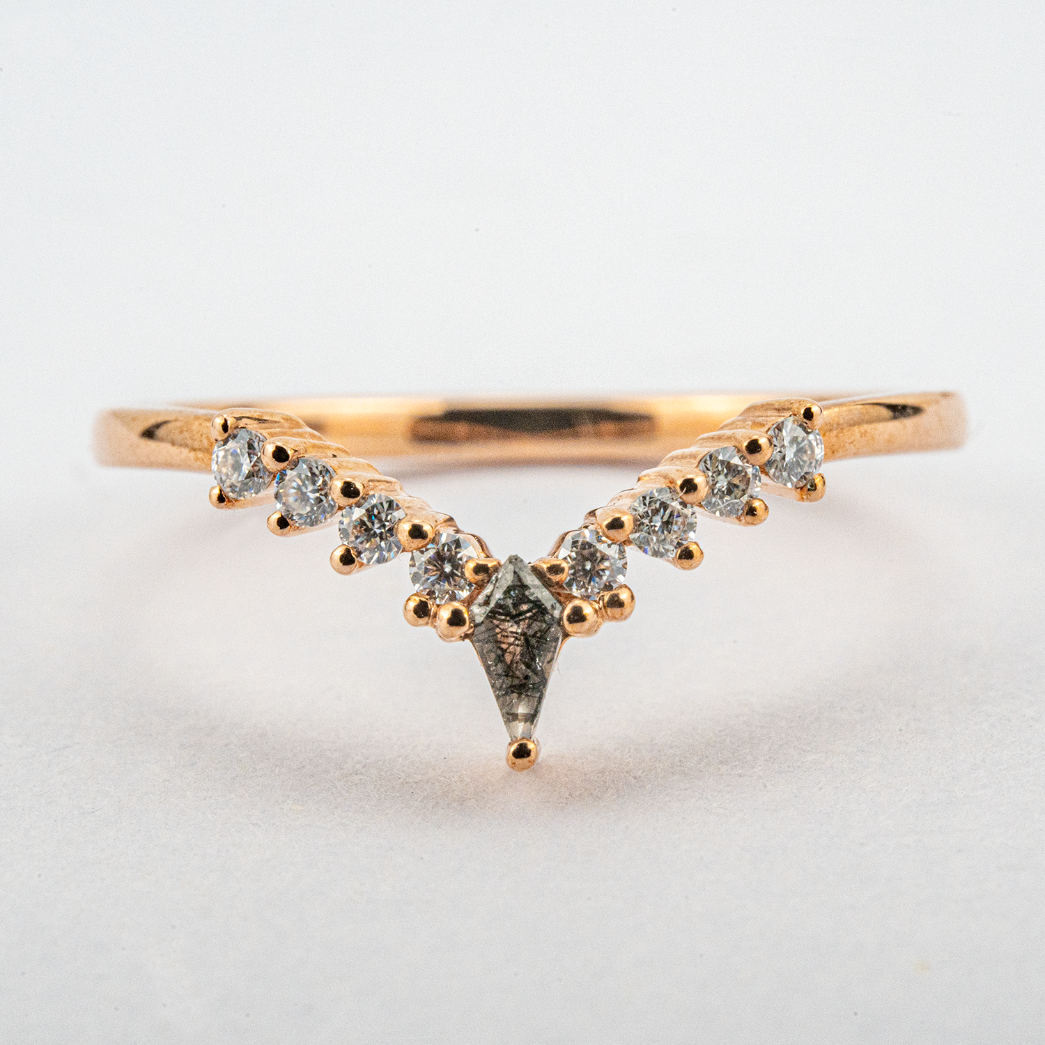 Rare Kite Cut Diamond Ring Set, Ideal for Those Seeking Unique Elegance
