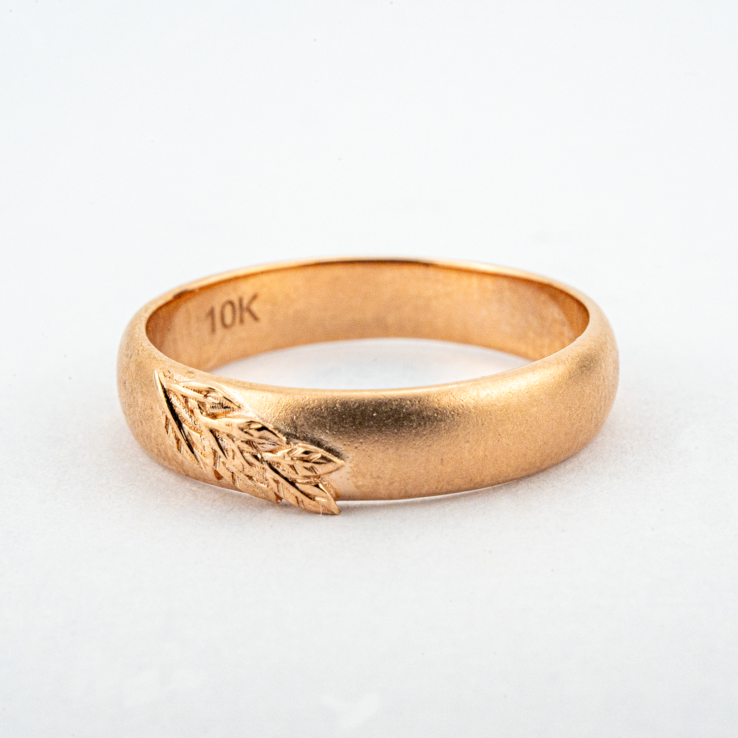 Best Gift for Her - Elegant Leaf Ring, Timeless Promise Ring, Classic and Stylish Design