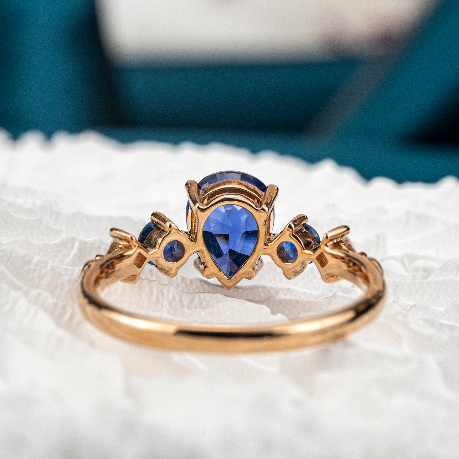 Gorgeous Sapphire engagement ring with stunning pear centerpiece