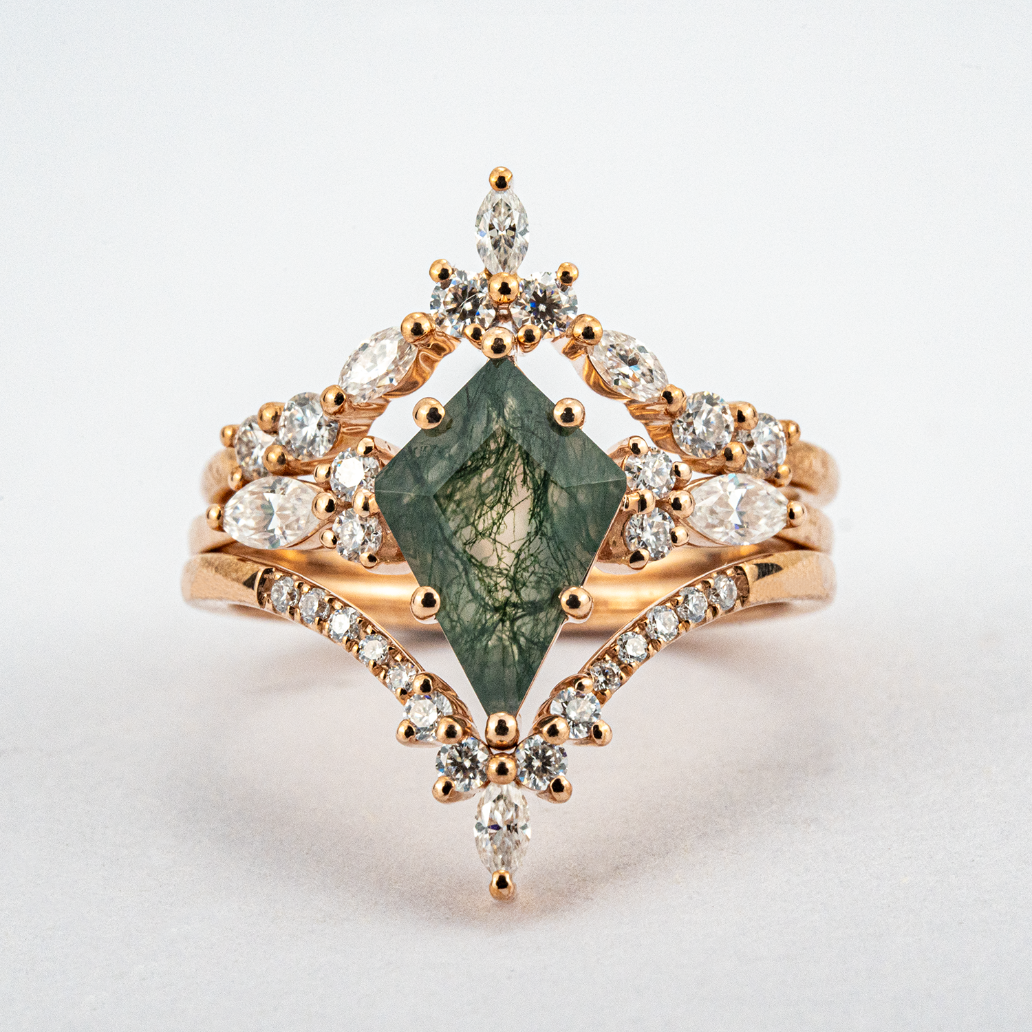 Luxurious Kite Moss Agate Ring Set with Moissanite for Elegant Accessories