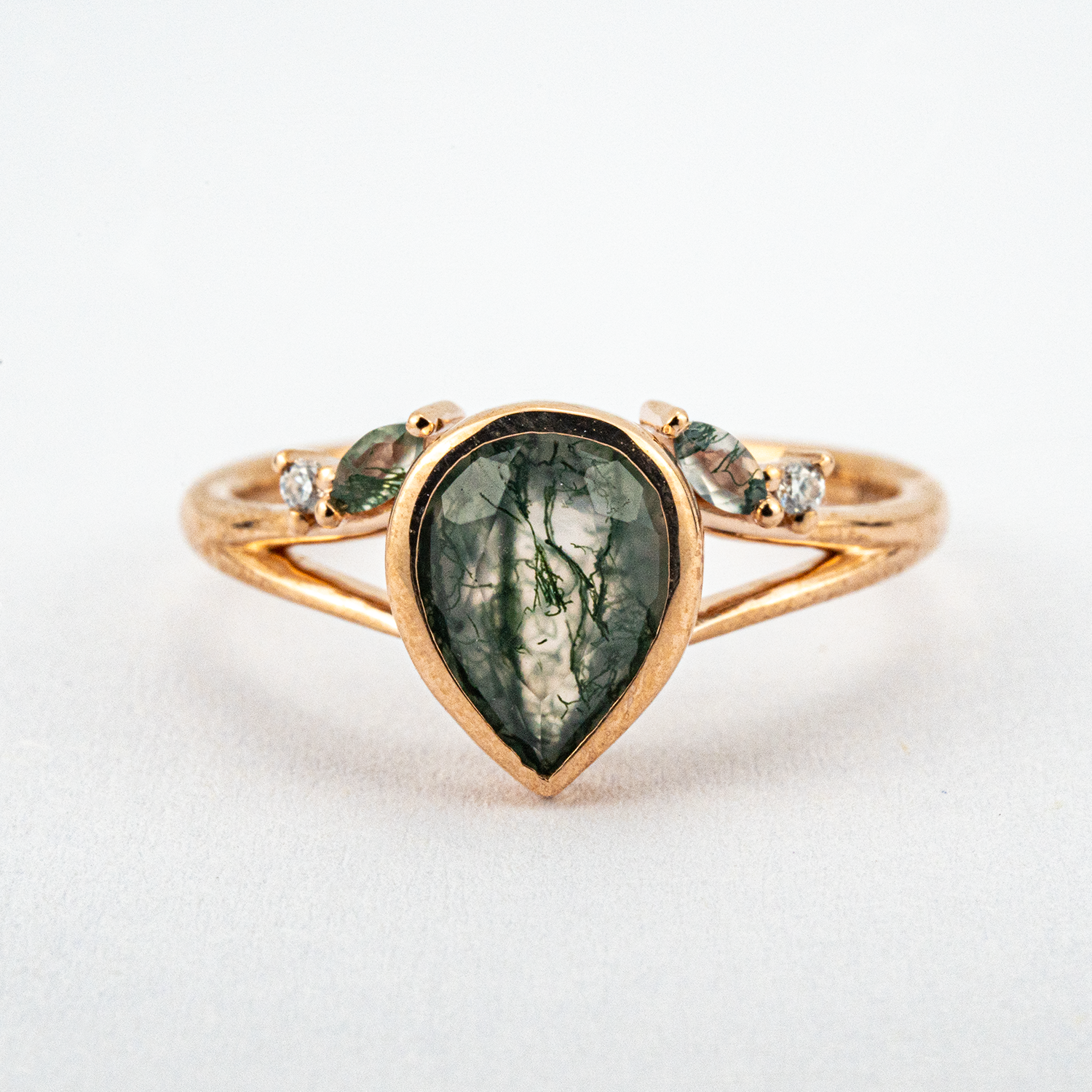 Pear Moss Agate Ring - Handcrafted Leaf Design Jewelry for Unique Style