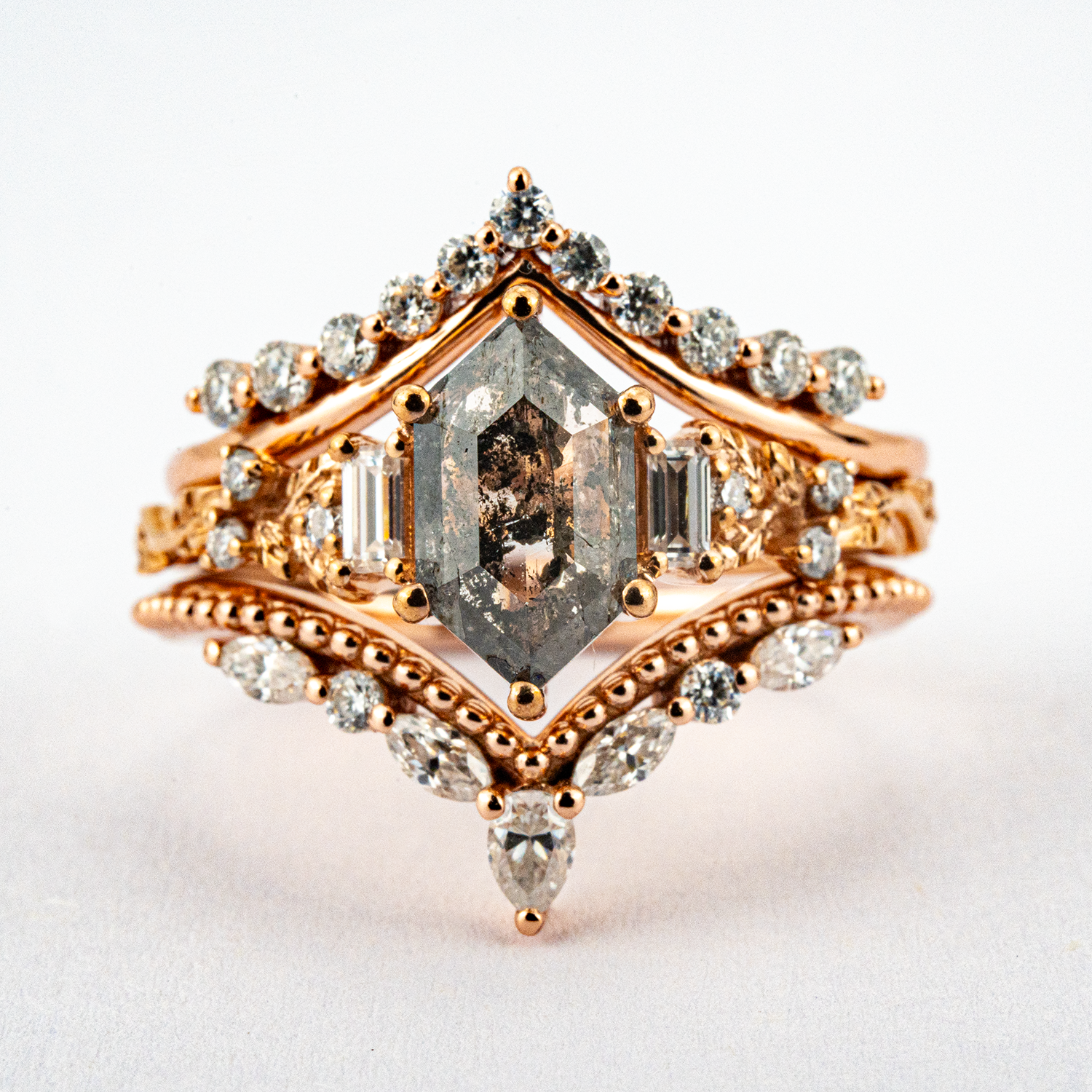 Luxurious Ring Set with Long Hexagon Salt and Pepper Diamond for Exquisite Taste