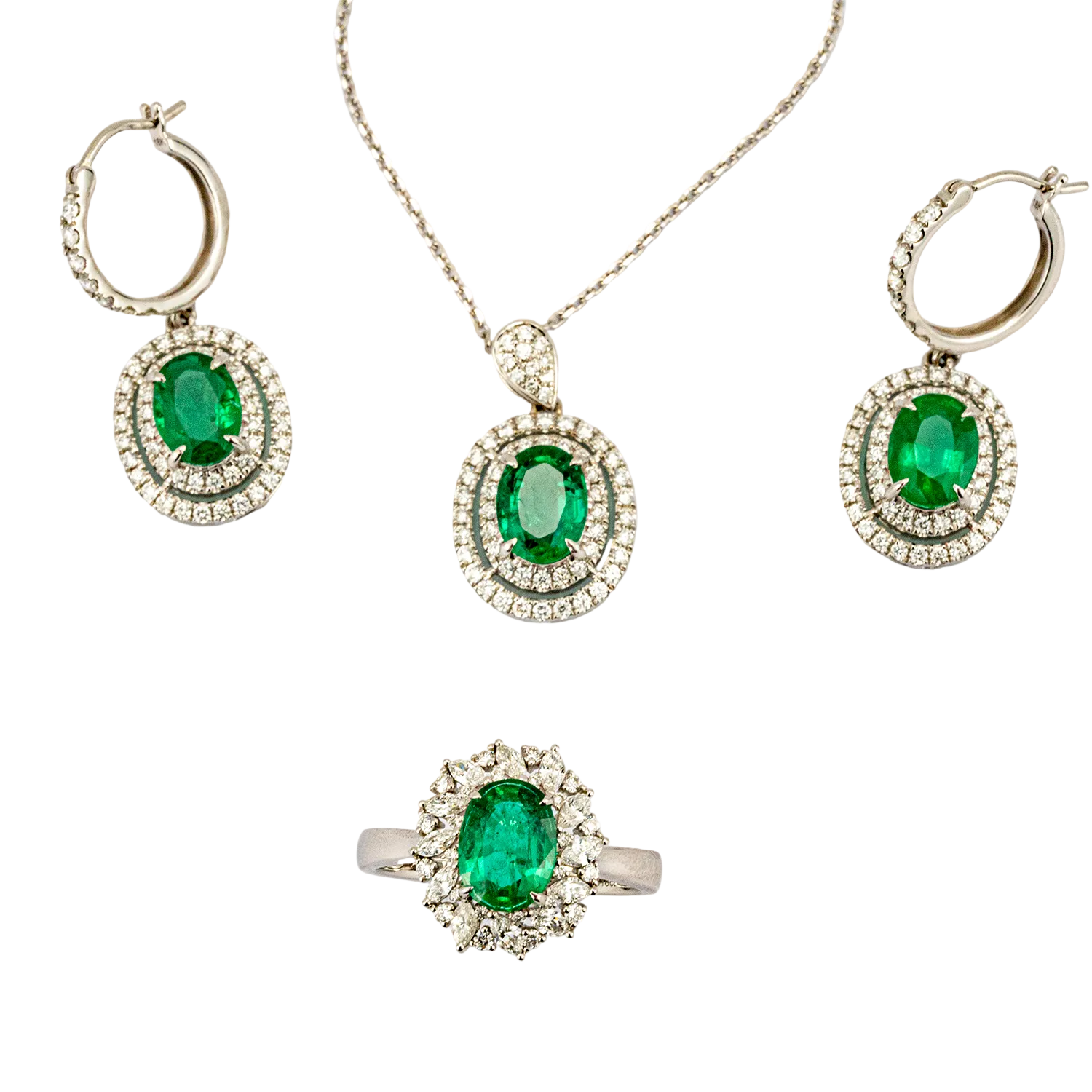 Front view of Emerald Ring in Gold