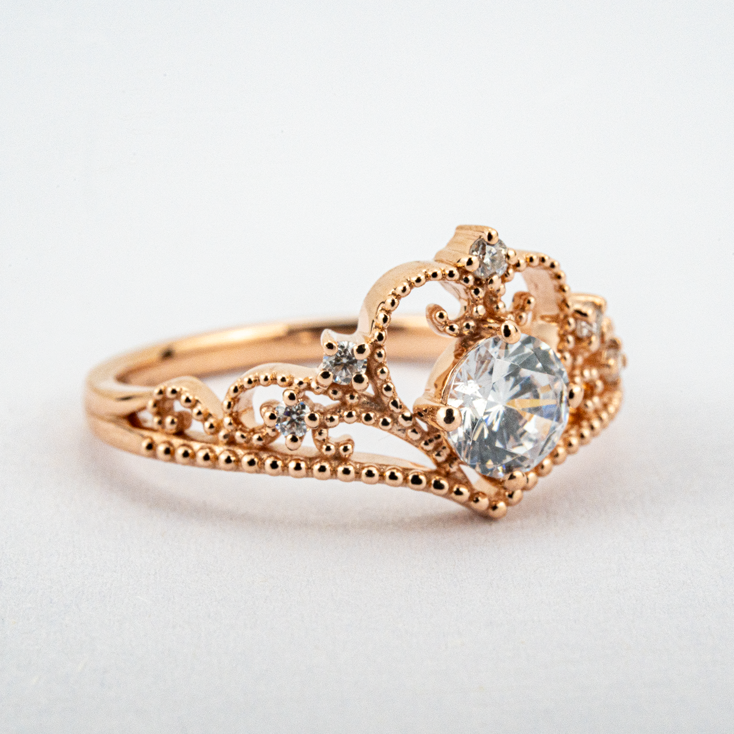 Vintage jewelry Round Cut Moissanite Crown Engagement Ring Art Deco Wedding Ring