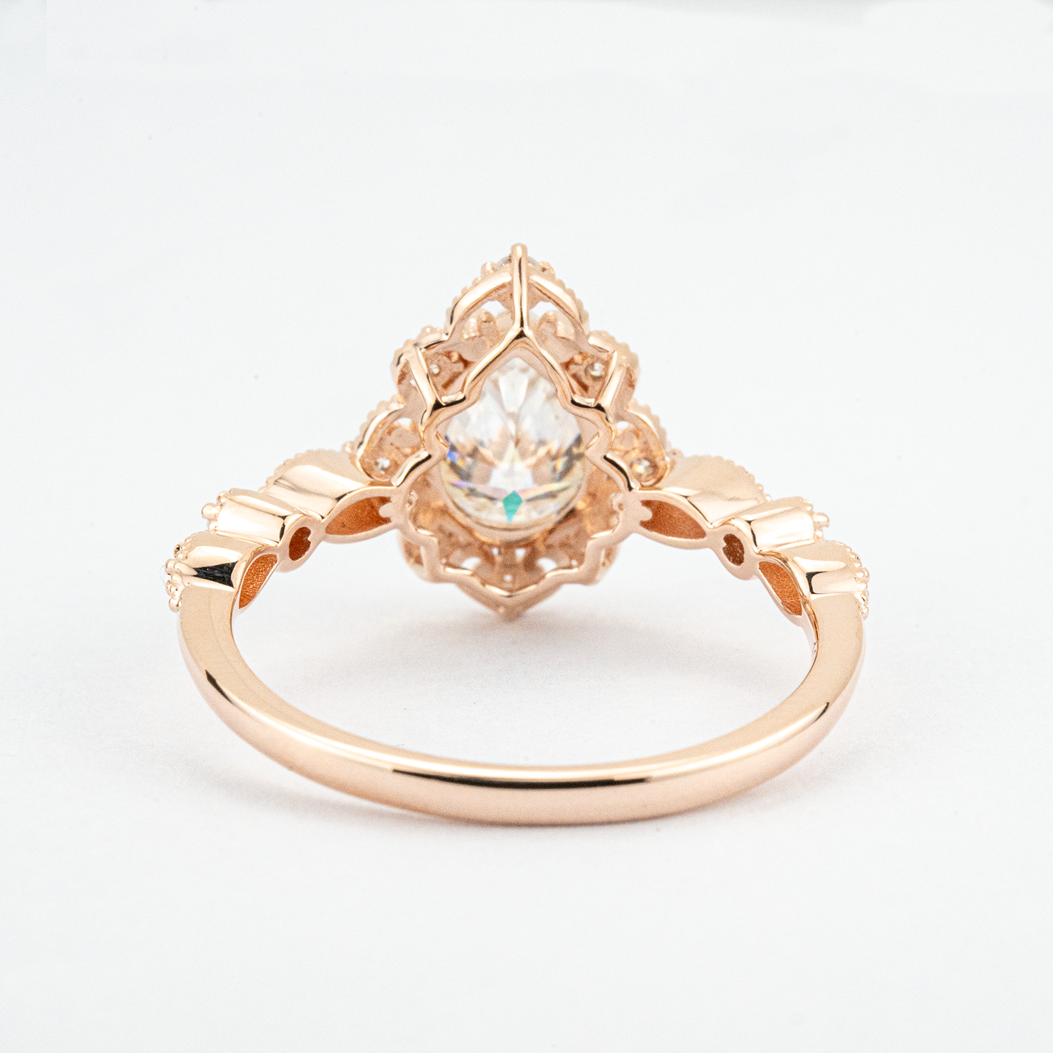 Luxurious Pear Shape Moissanite Rose Gold Three-Piece Set Unique Design Engagement Rings