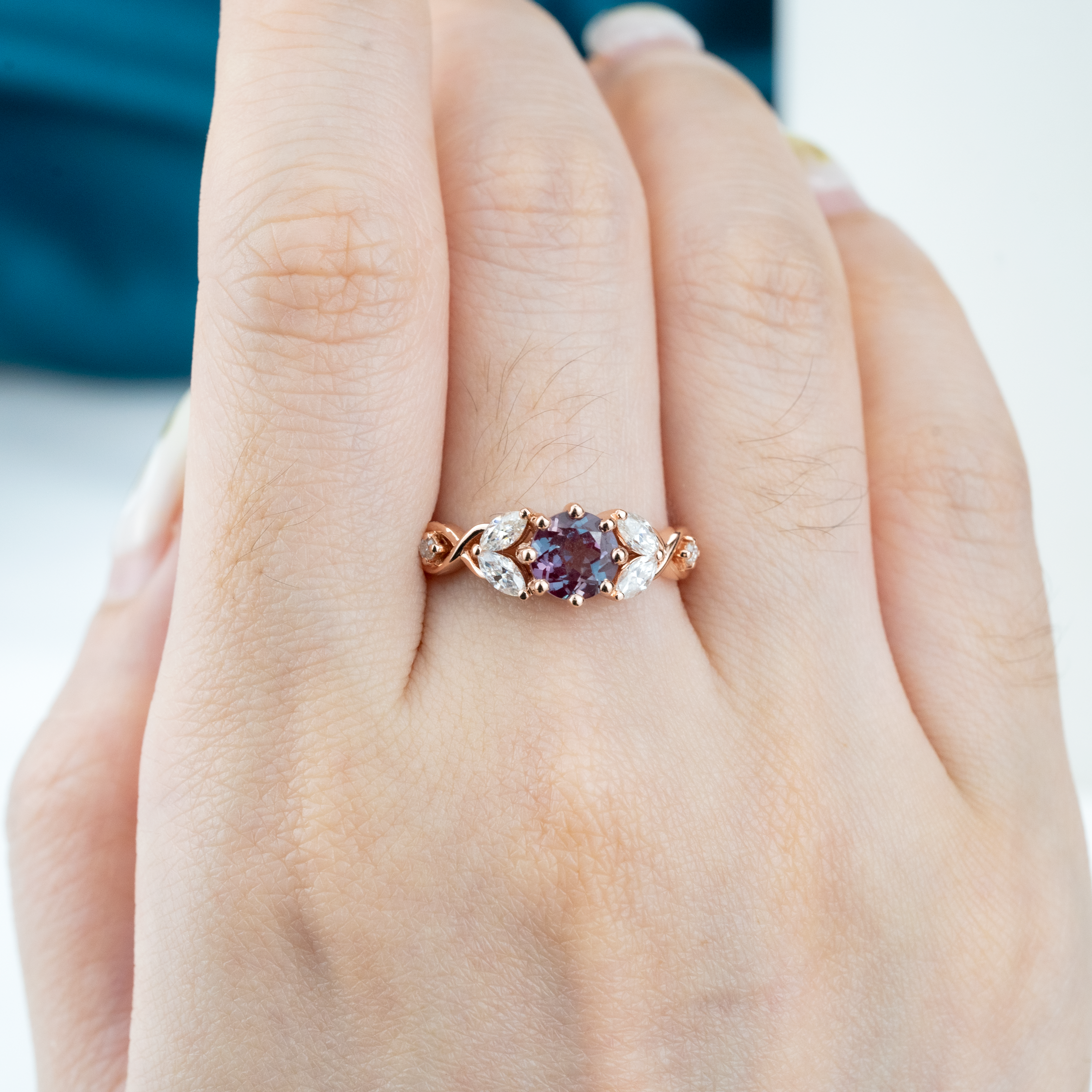Round Lab Alexandrite Gold Ring With Moissanite.