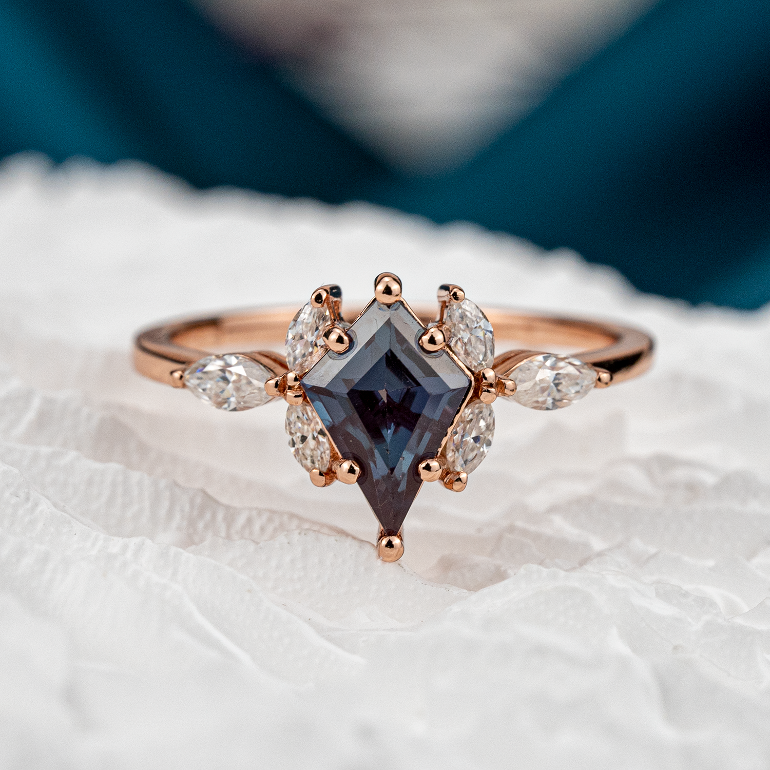 Kite Shape Lab Alexandrite Gold Ring.