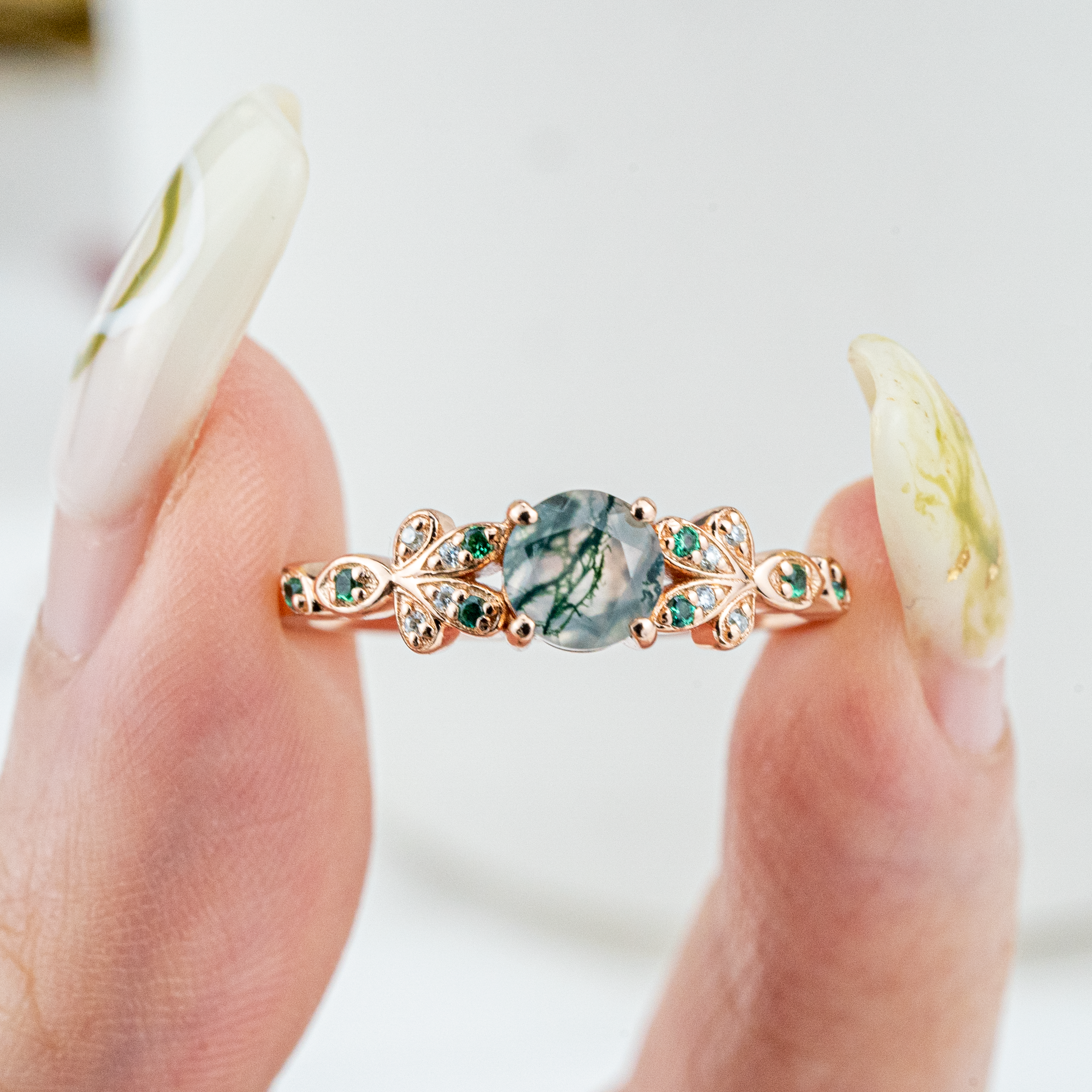 Round Moss Agate Rose Gold Ring.