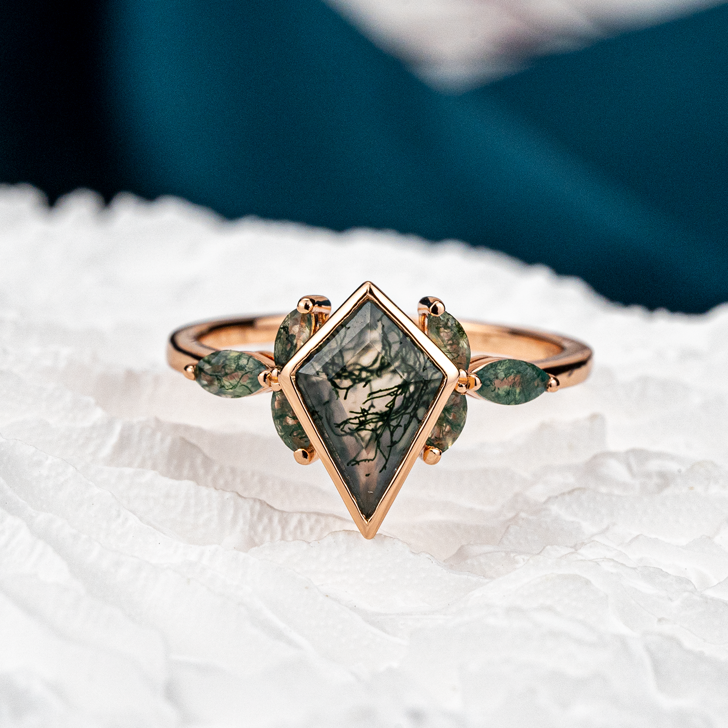 Unique Kite Moss Agate Leaf Gold Ring.