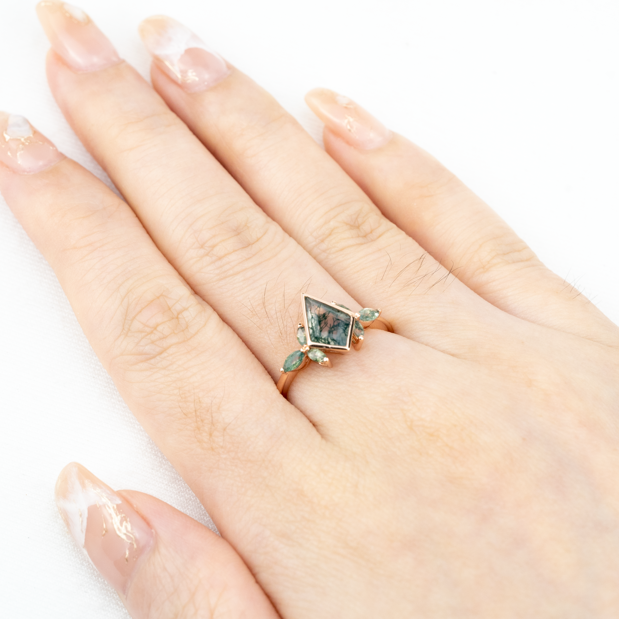 Unique Kite Moss Agate Leaf Gold Ring.