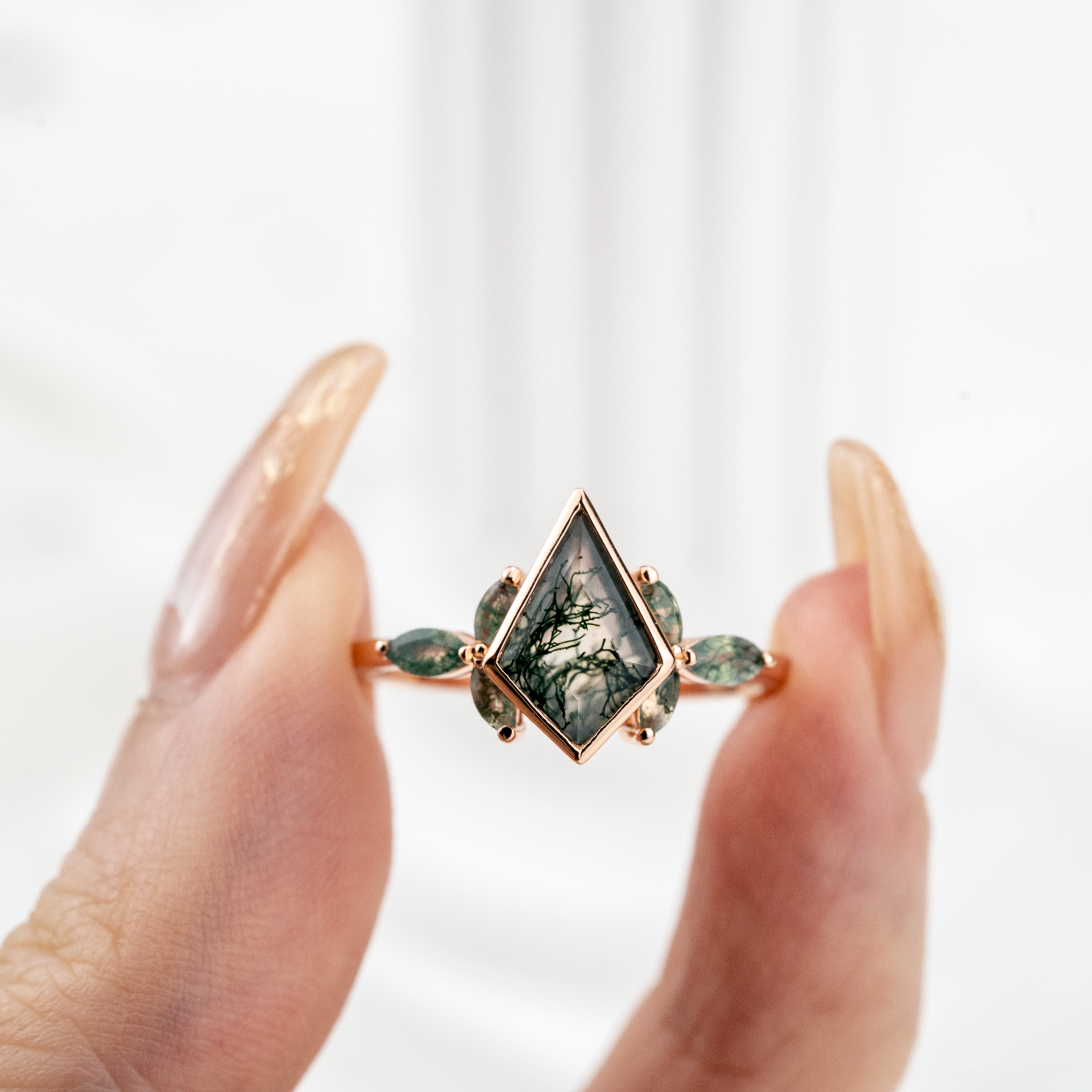 Unique Kite Moss Agate Leaf Gold Ring.