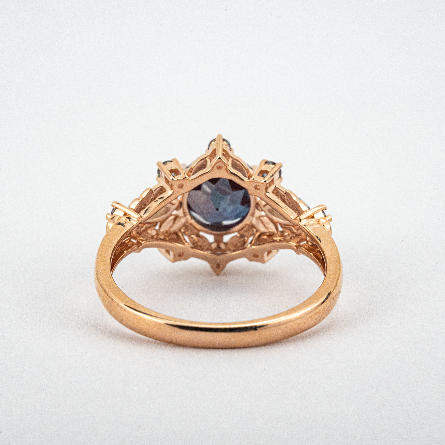PETALIS - Round Lab Alexandrite Rose Gold Petal Ring Alexandrite Florarl Ring Engagement