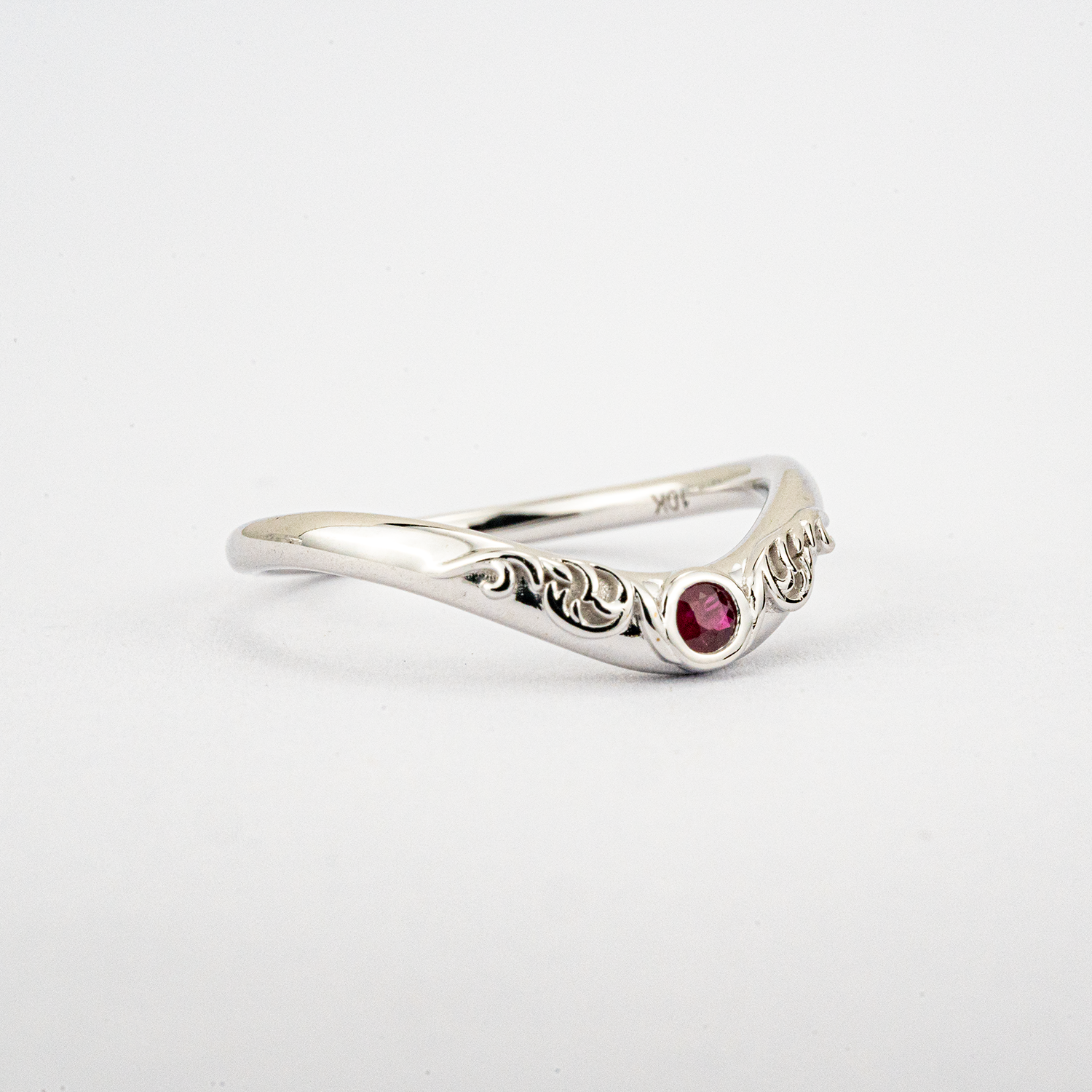 LUMINA - Round Garnet White Gold Ring Set White Gold Wedding Ring For Her Patterned Ring