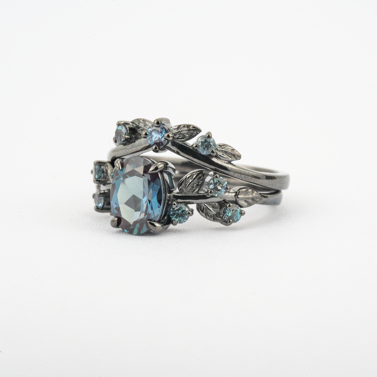 ELEVA - Oval Cultivated Alexandrite Black Gold Leaf Ring Set Black Gold Engagement